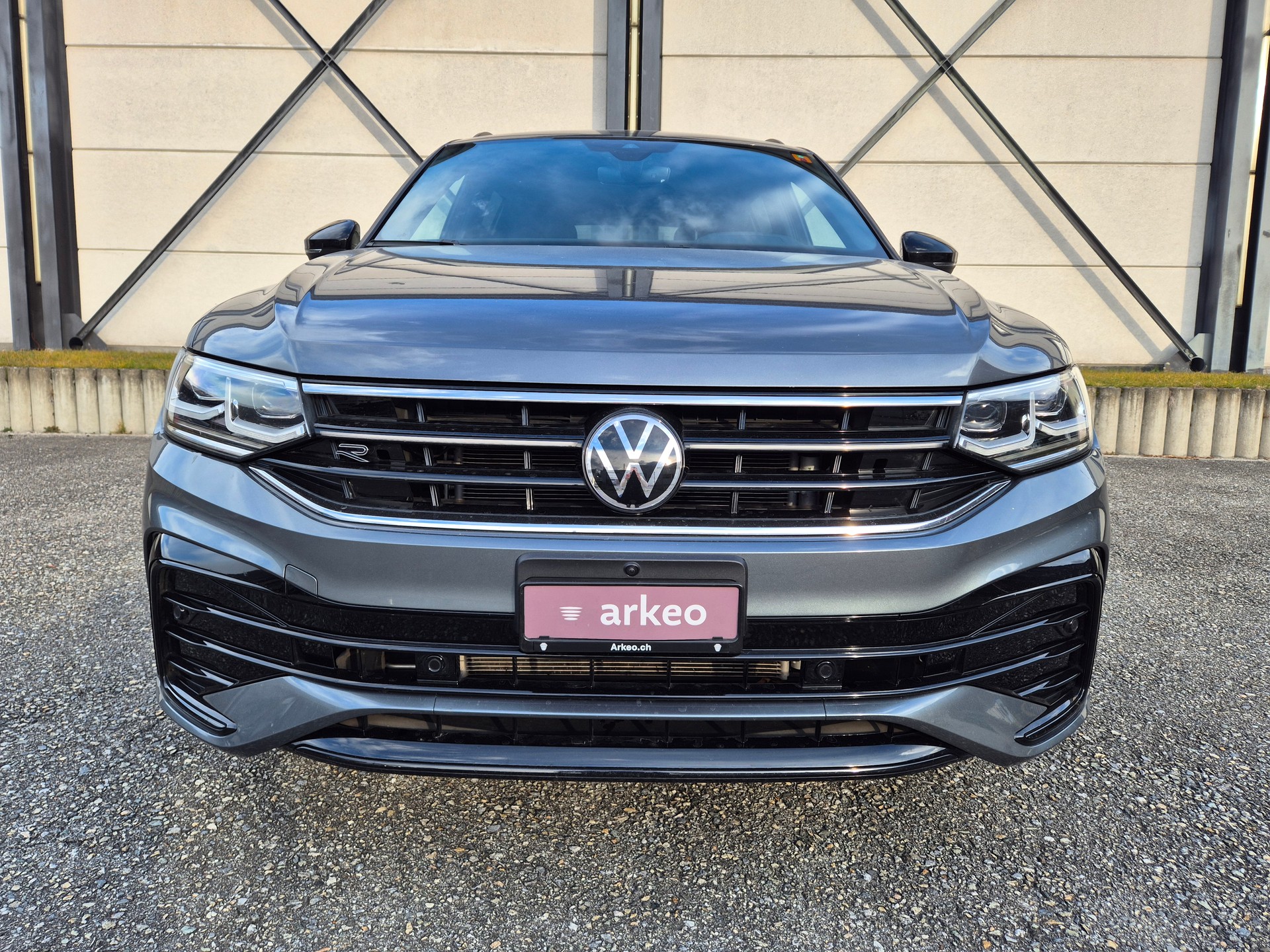 VW Tiguan Allspace 2.0TSI R-Line 4Motion DSG - 2