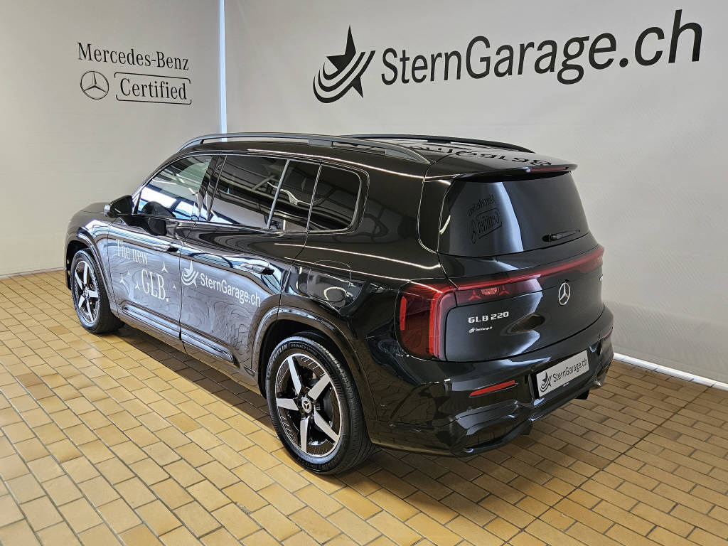 MERCEDES-BENZ GLB 220 4Matic - 3