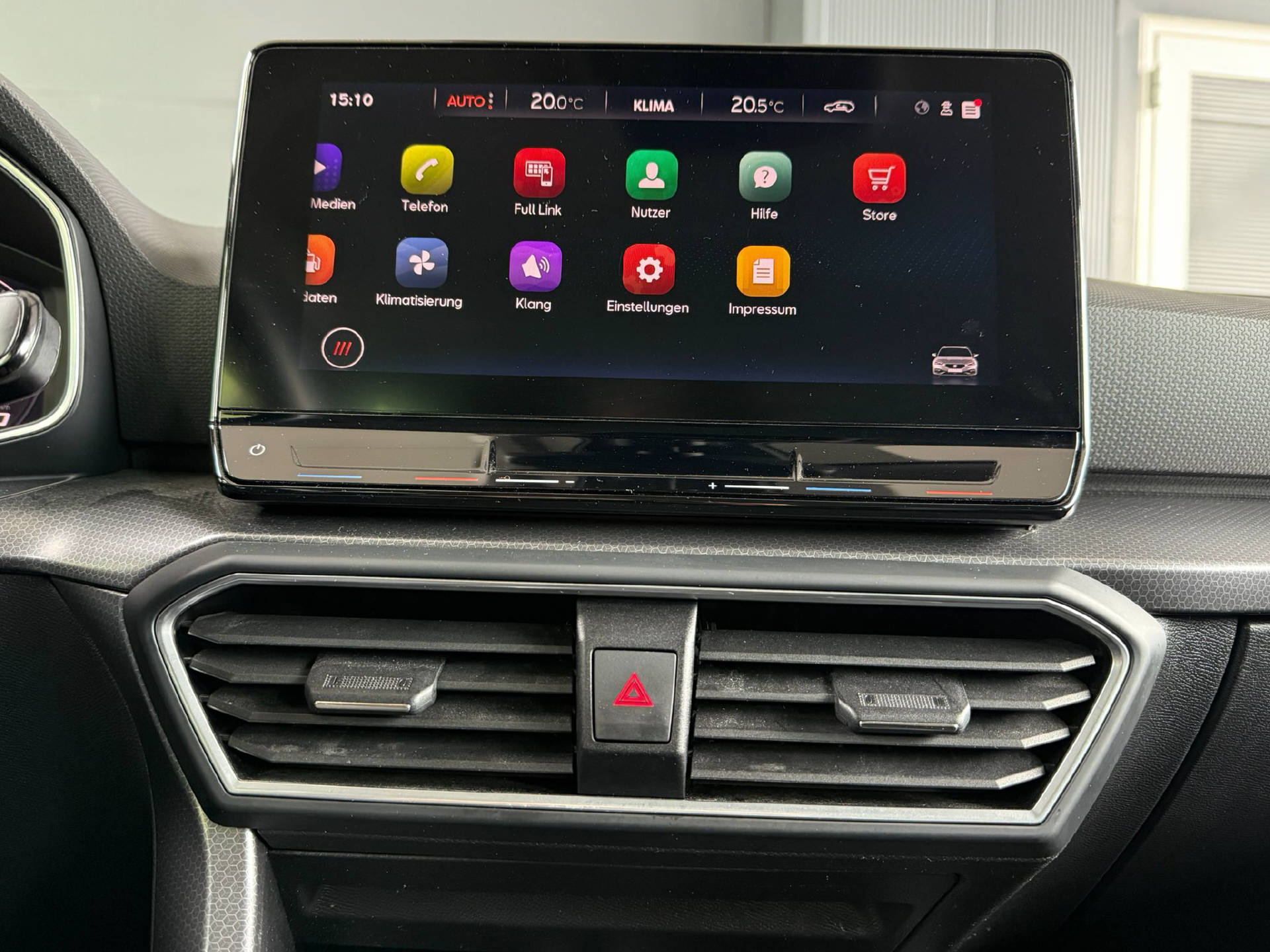 SEAT Leon ST 2.0 TDI Style DSG-15