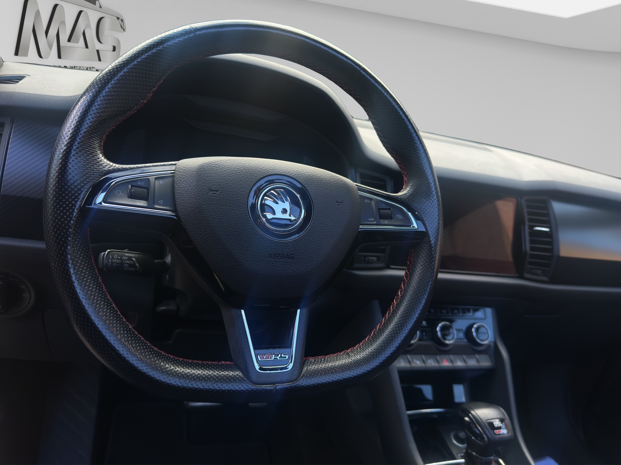 SKODA KODIAQ 10