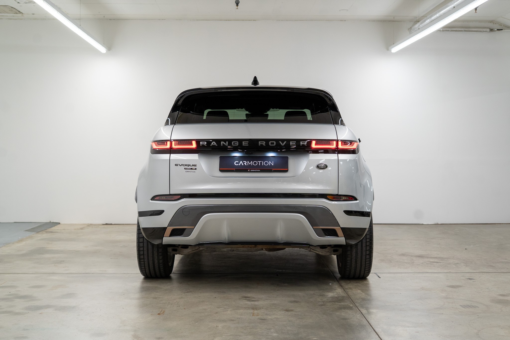 Range Rover Evoque 2.0 T 250 R-Dynamic SE / CH-Fahrzeug