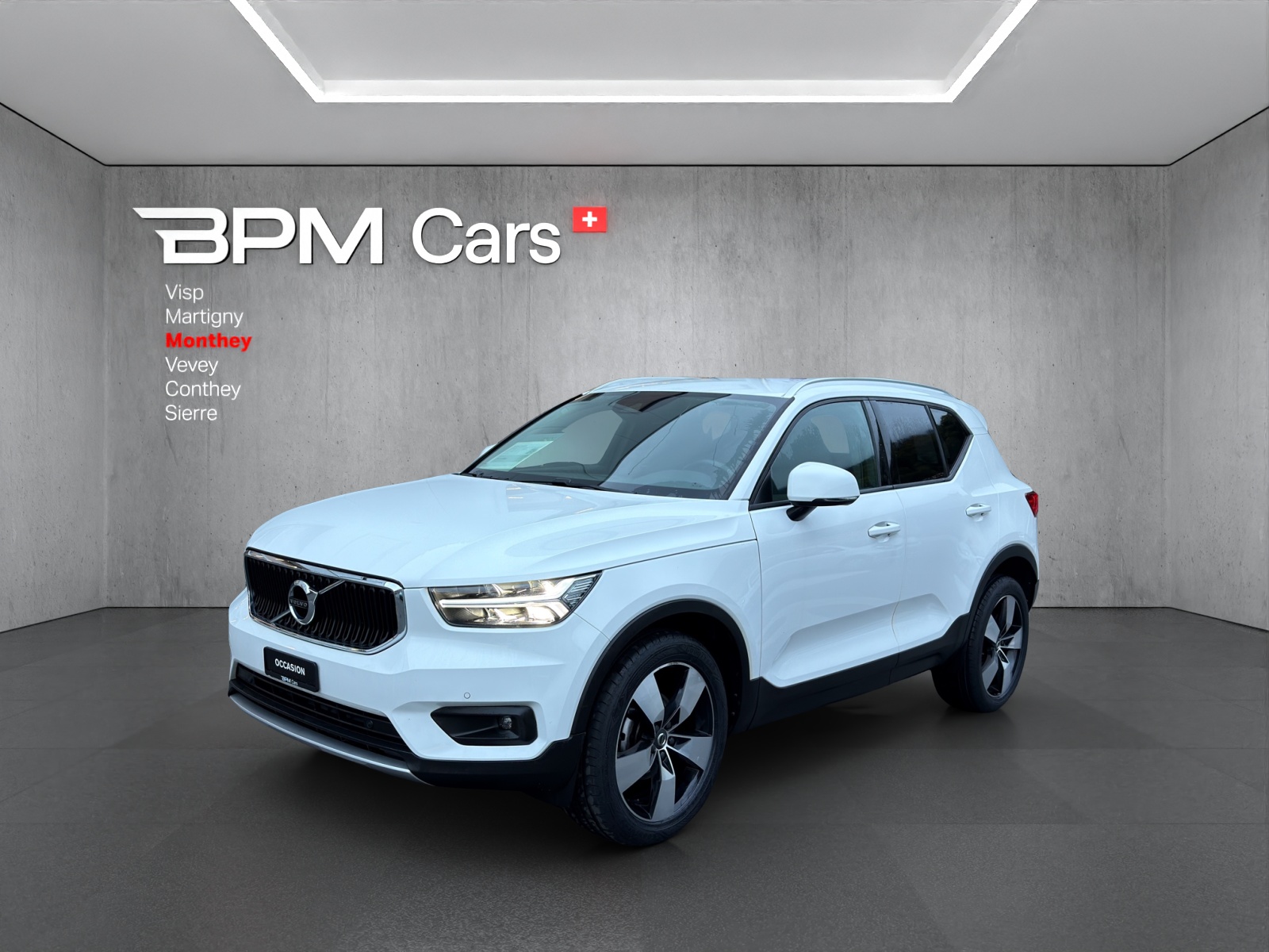 VOLVO XC40 T2 Momentum Geartronic