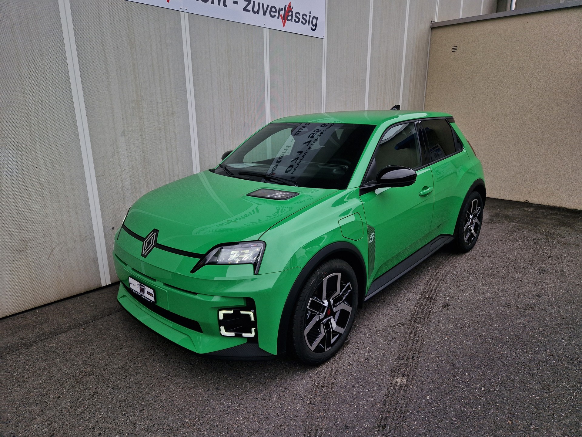RENAULT R5 E-Tech Urban Range 40 kWh Techno - 2