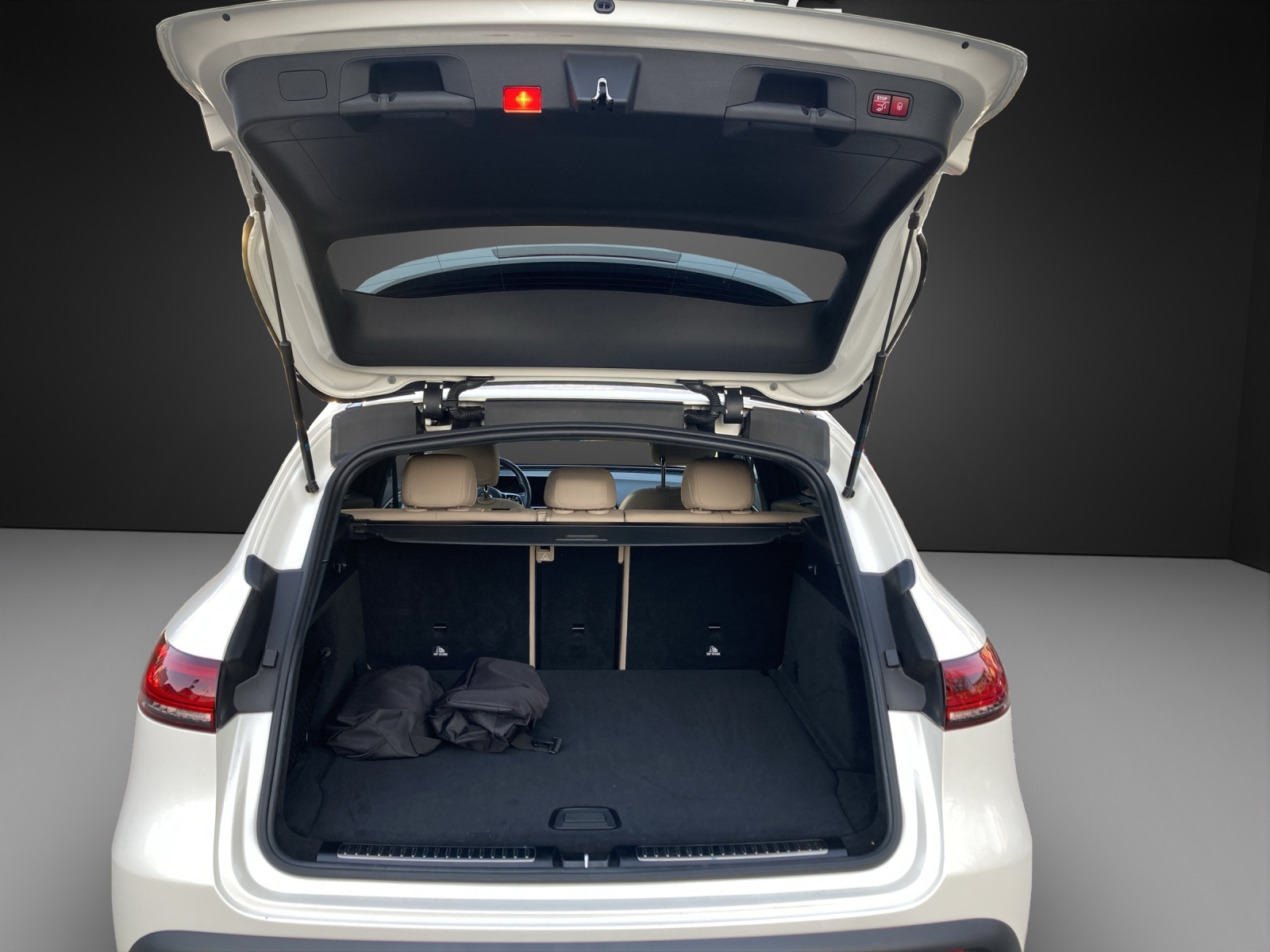 MERCEDES-BENZ EQC 400 4Matic - 13