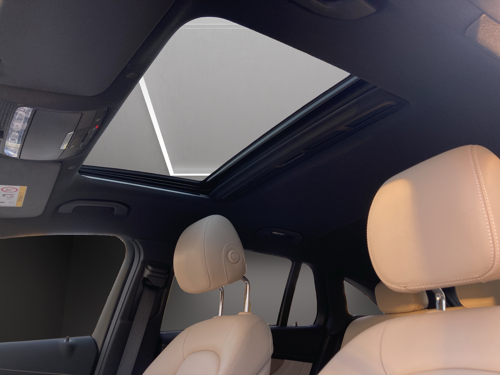 MERCEDES-BENZ EQC 400 4Matic - 10