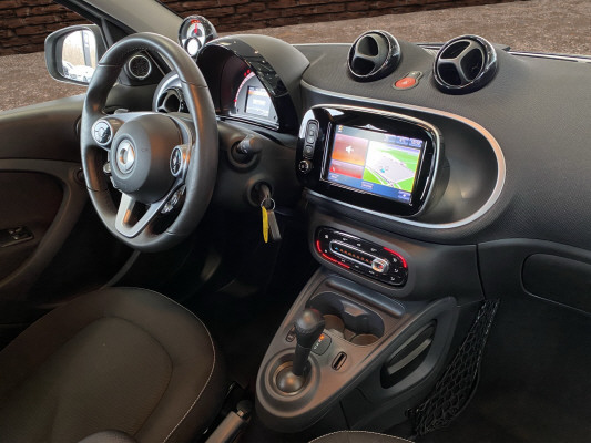SMART forfour EQ passion - 14