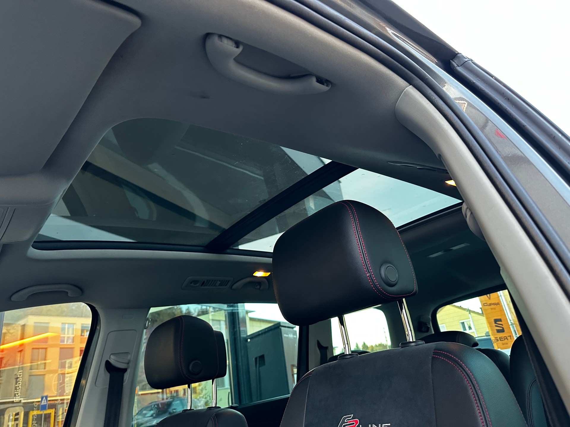 SEAT Alhambra 2.0 TDI FR Line DSG - 10