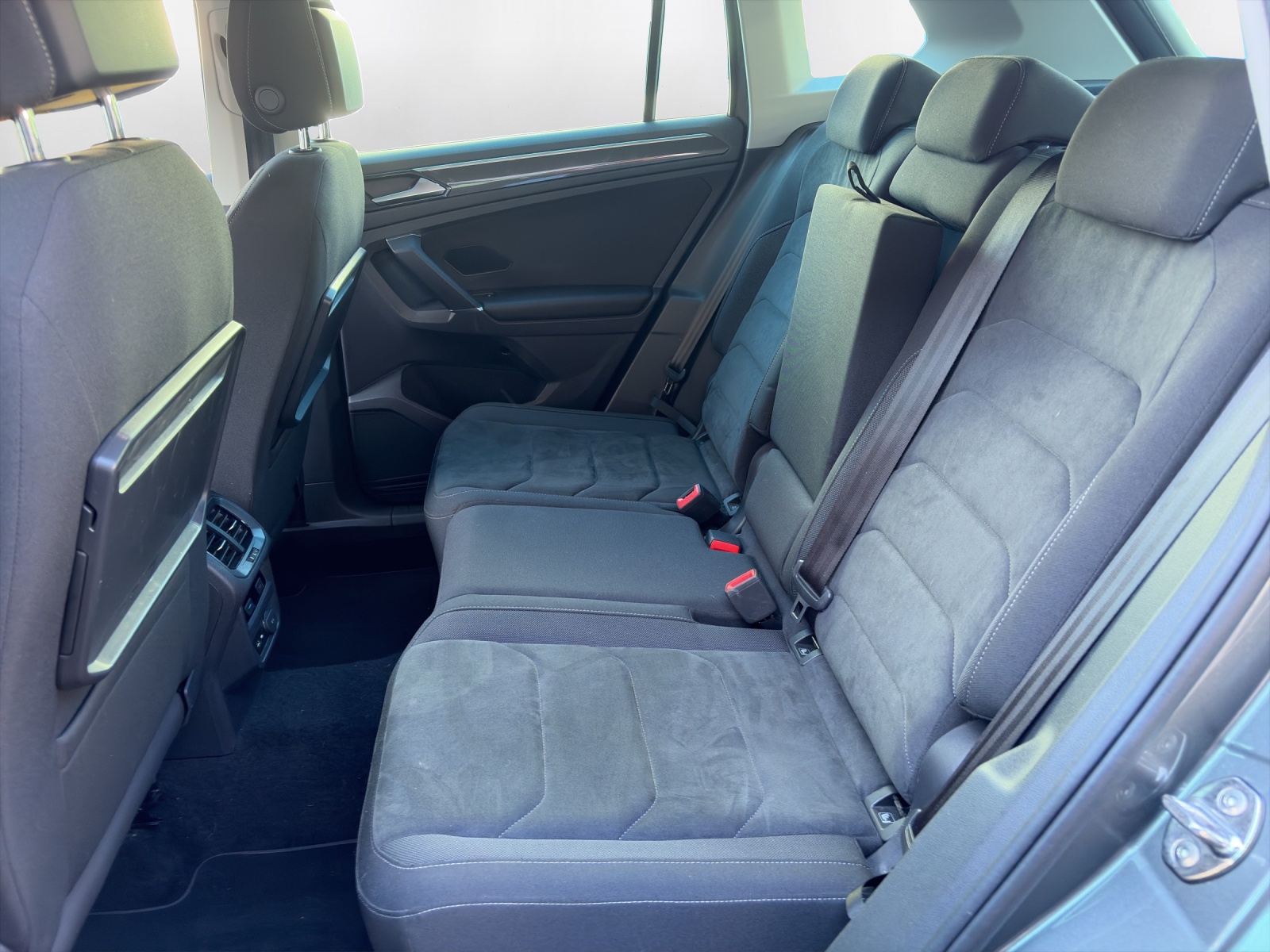 VW Tiguan 2.0TSI Highline 4Motion DSG - 11