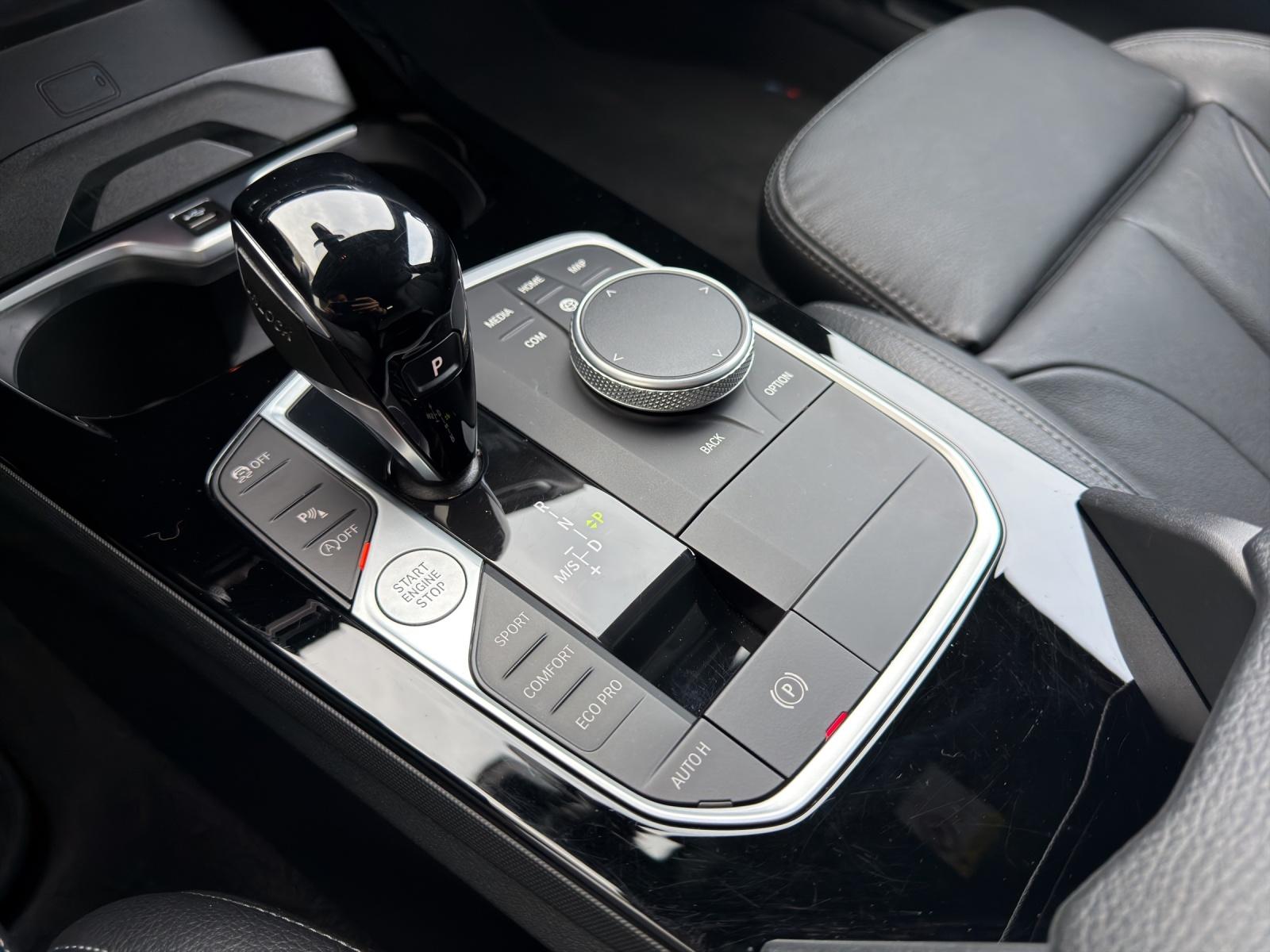 BMW 120d xDrive Steptronic Pure M Sport - 25