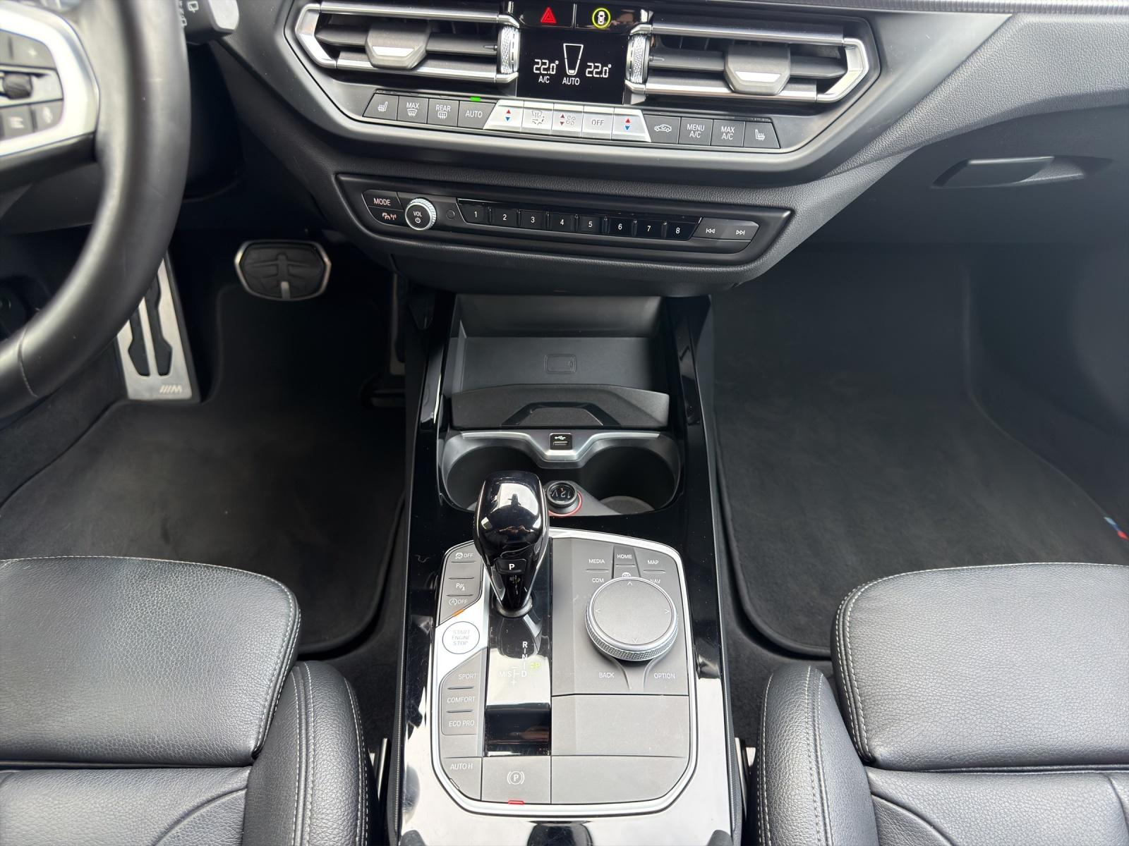 BMW 120d xDrive Steptronic Pure M Sport - 16