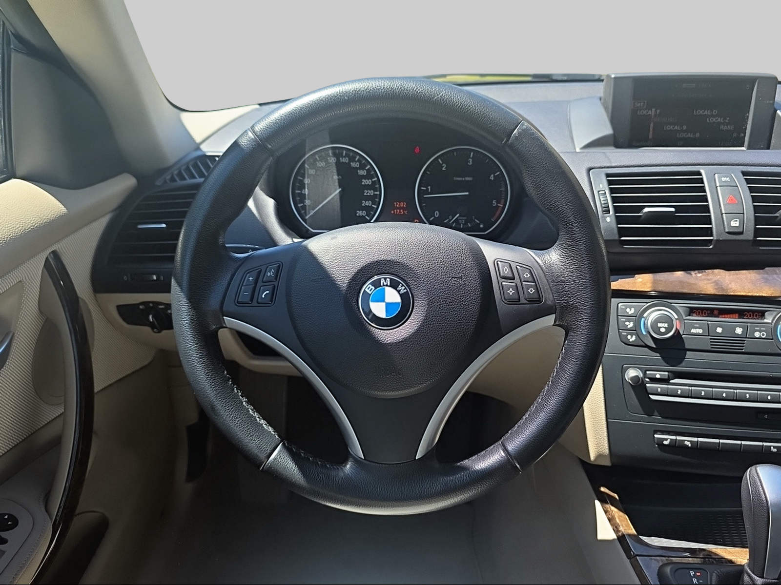 BMW 120d Coupé Steptronic - 8