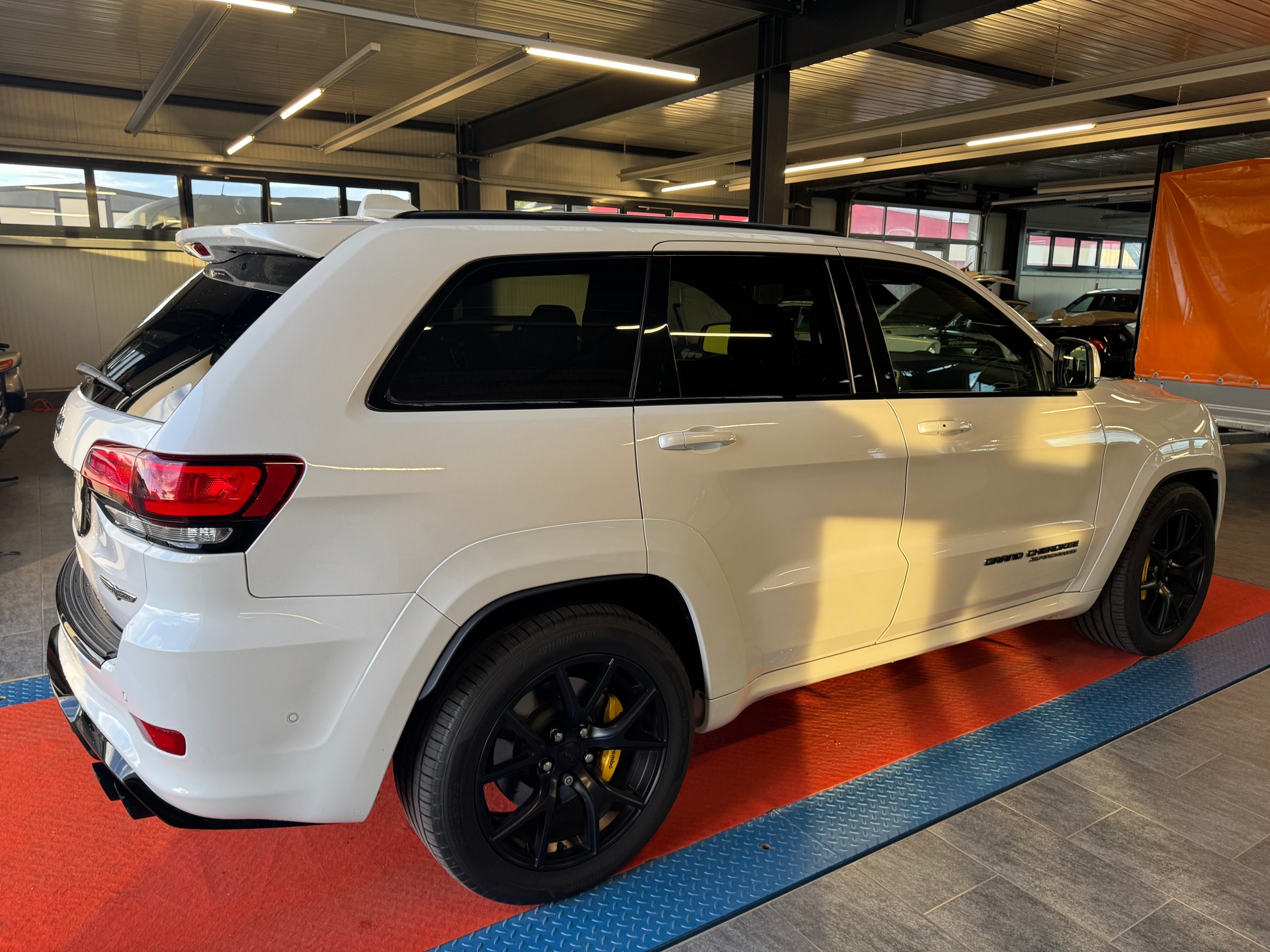 JEEP Grand Cherokee 6.2 V8 HEMI Trackhawk Automatic - 4
