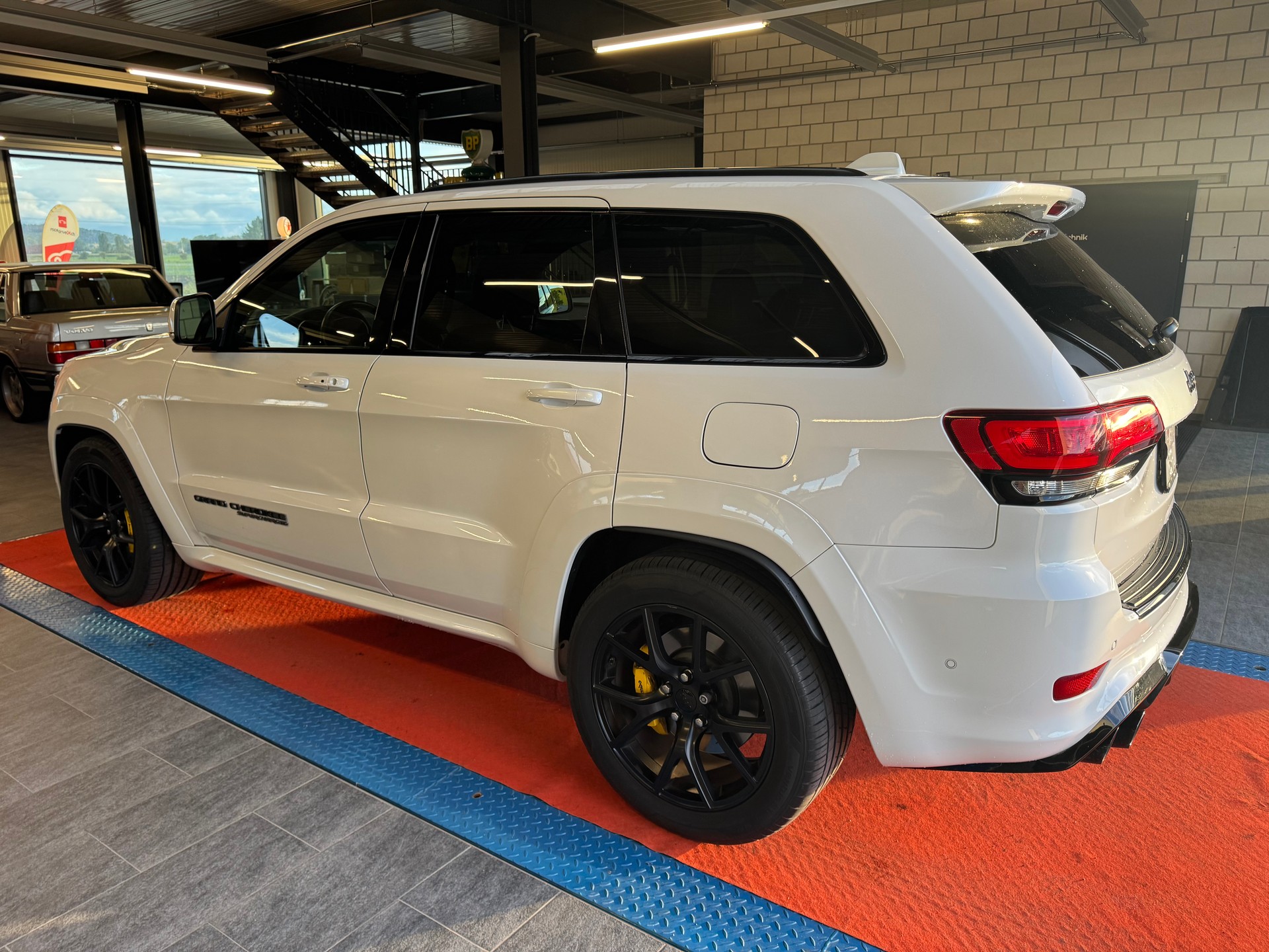 JEEP Grand Cherokee 6.2 V8 HEMI Trackhawk Automatic - 6