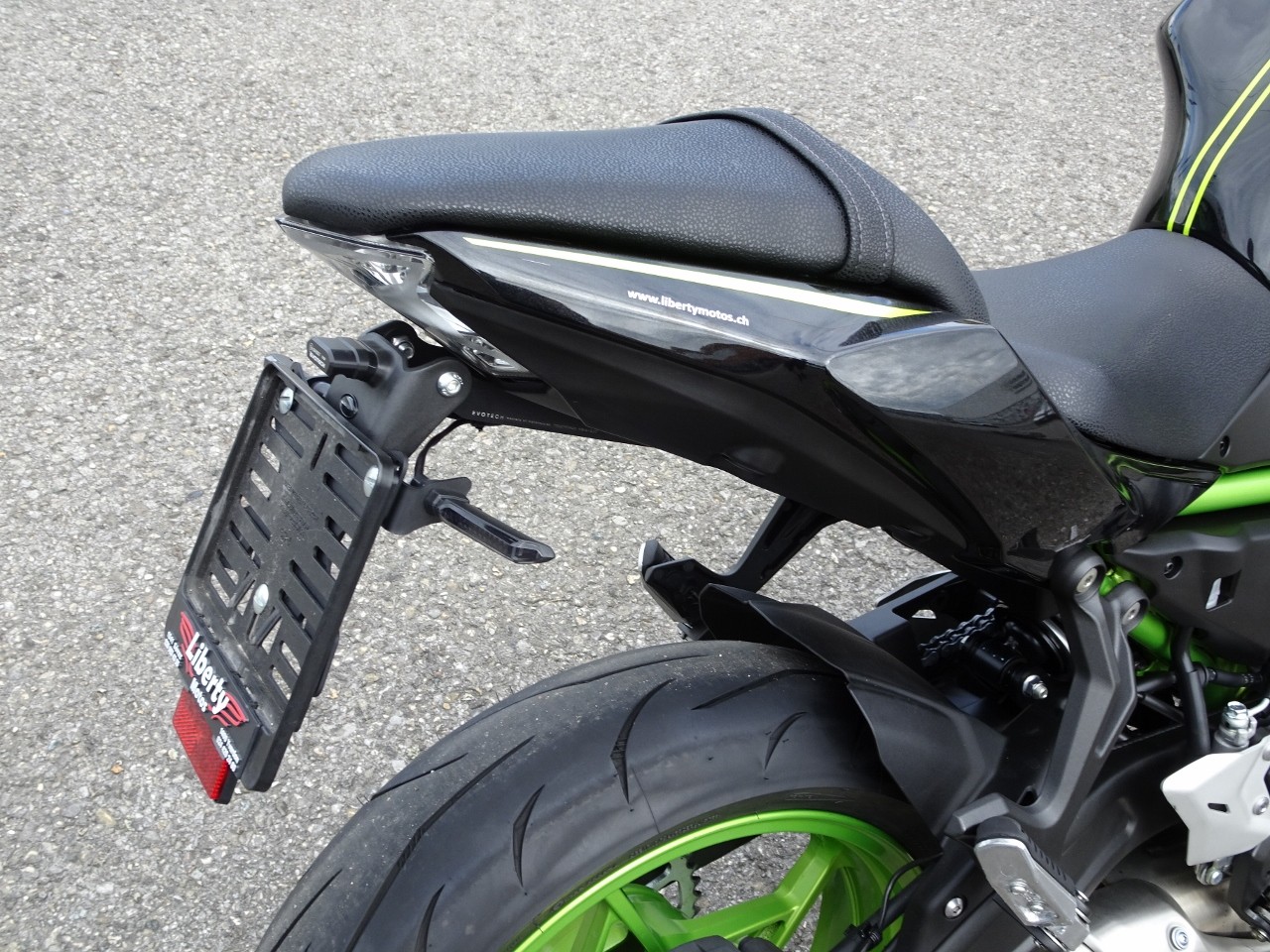 KAWASAKI Z 650 (35kW) - 8