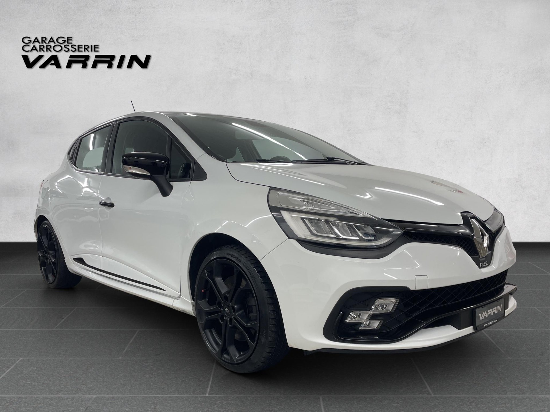 RENAULT Clio 1.6 T RS 200 EDC - 8