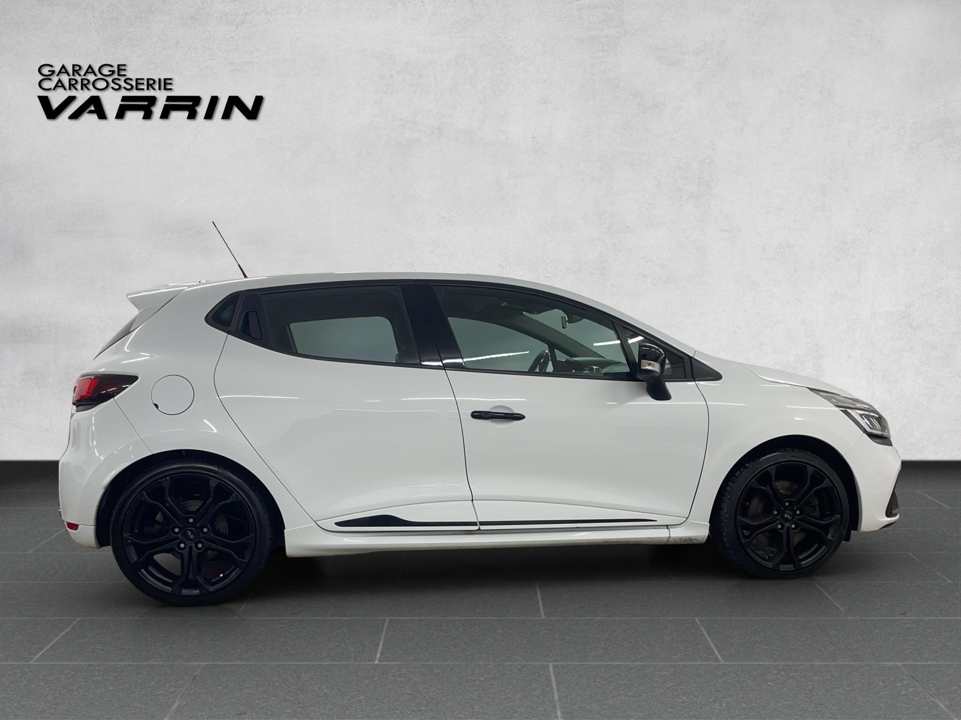 RENAULT Clio 1.6 T RS 200 EDC - 7