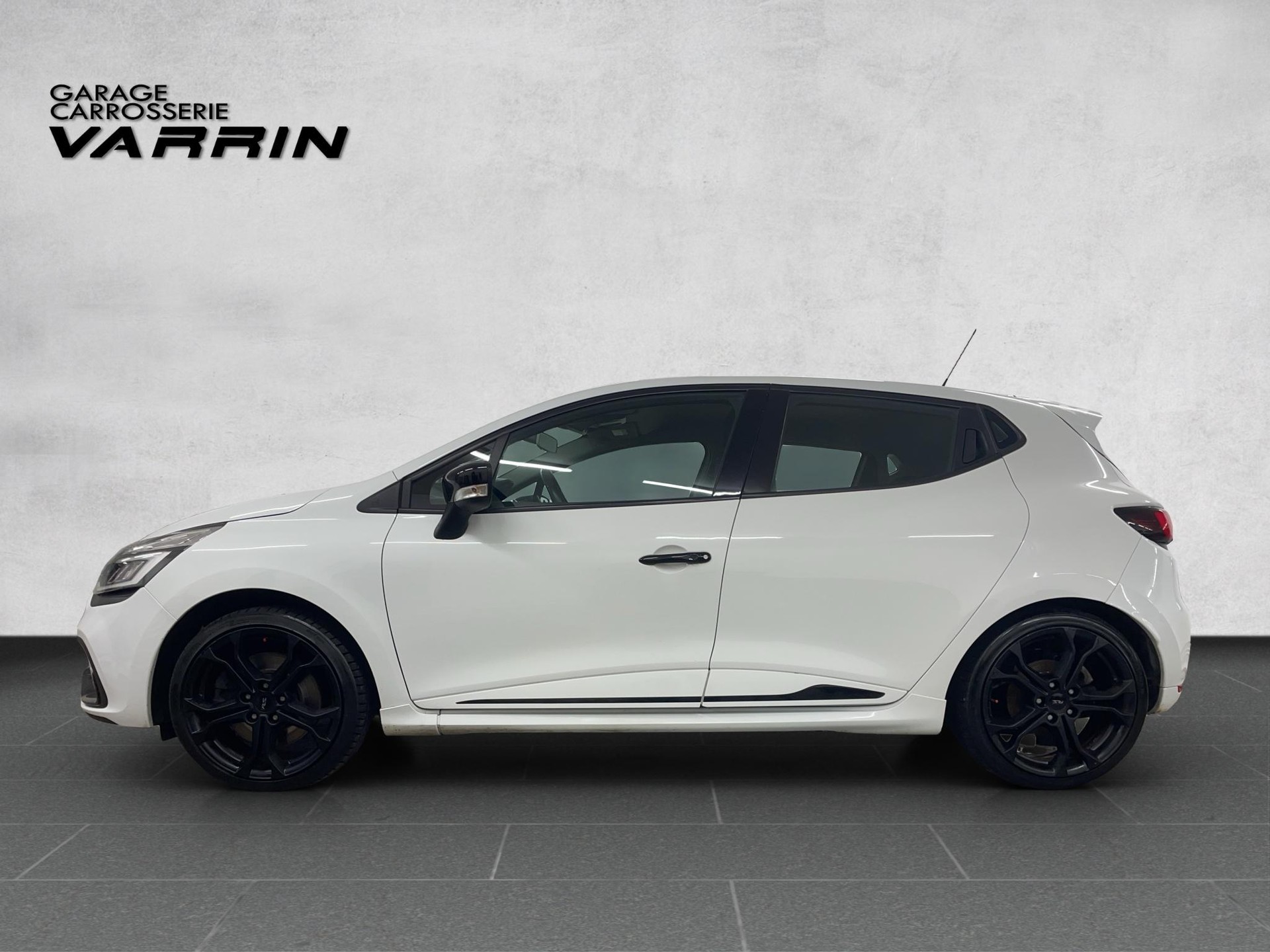 RENAULT Clio 1.6 T RS 200 EDC - 3