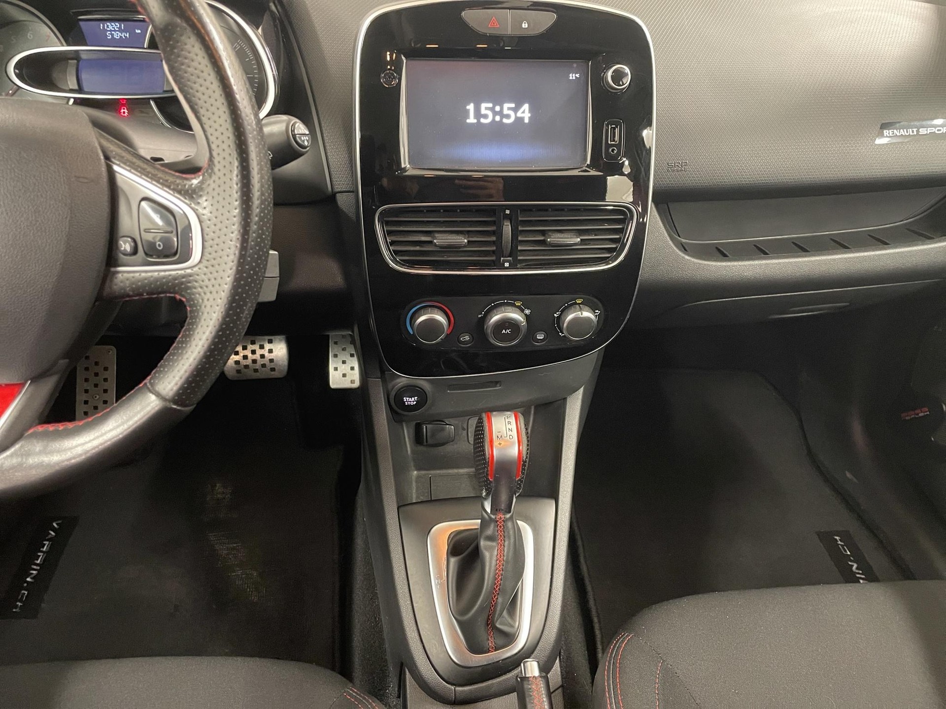 RENAULT Clio 1.6 T RS 200 EDC - 12