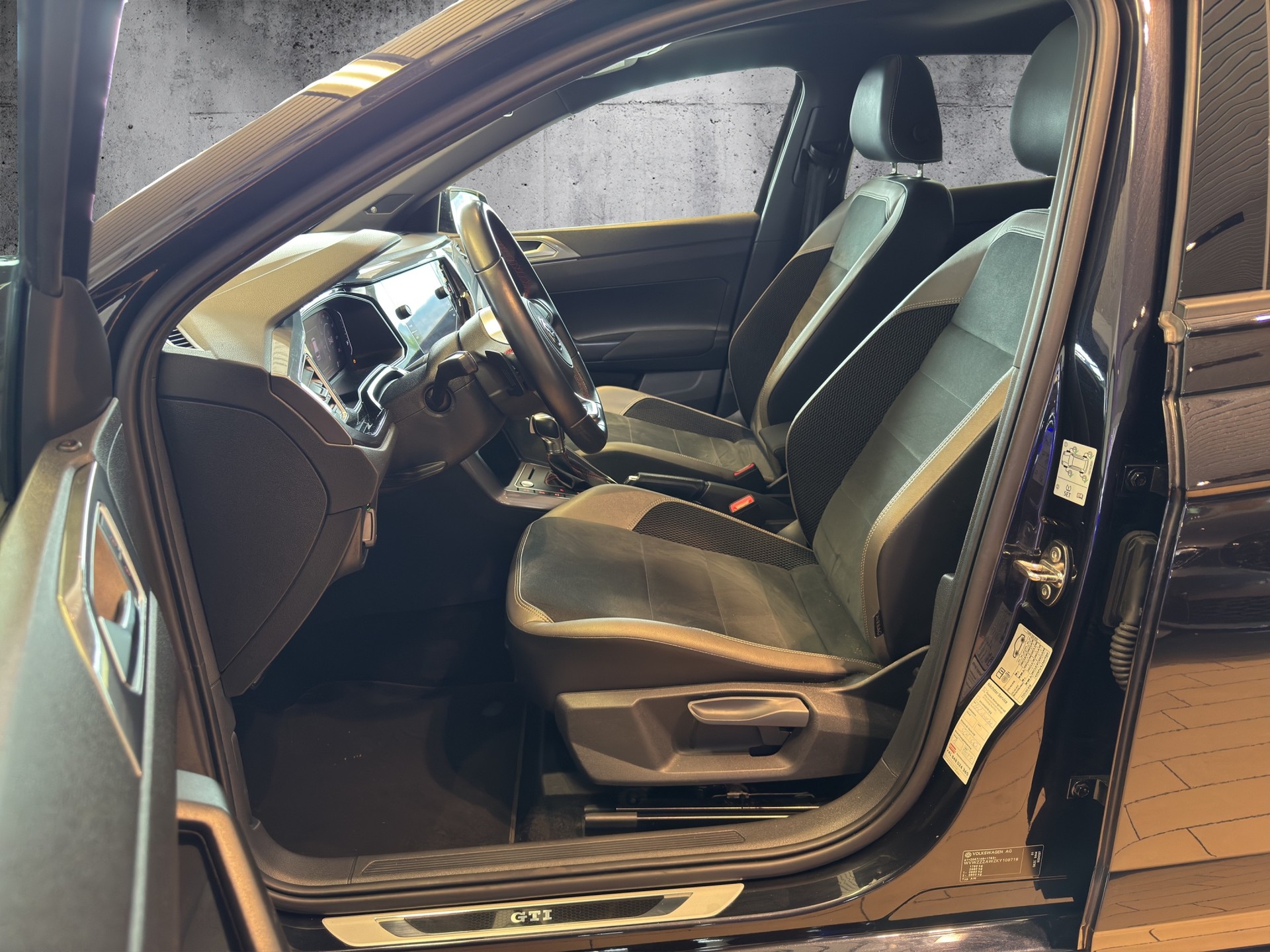 VW Polo 2.0 TSI GTI DSG - 6