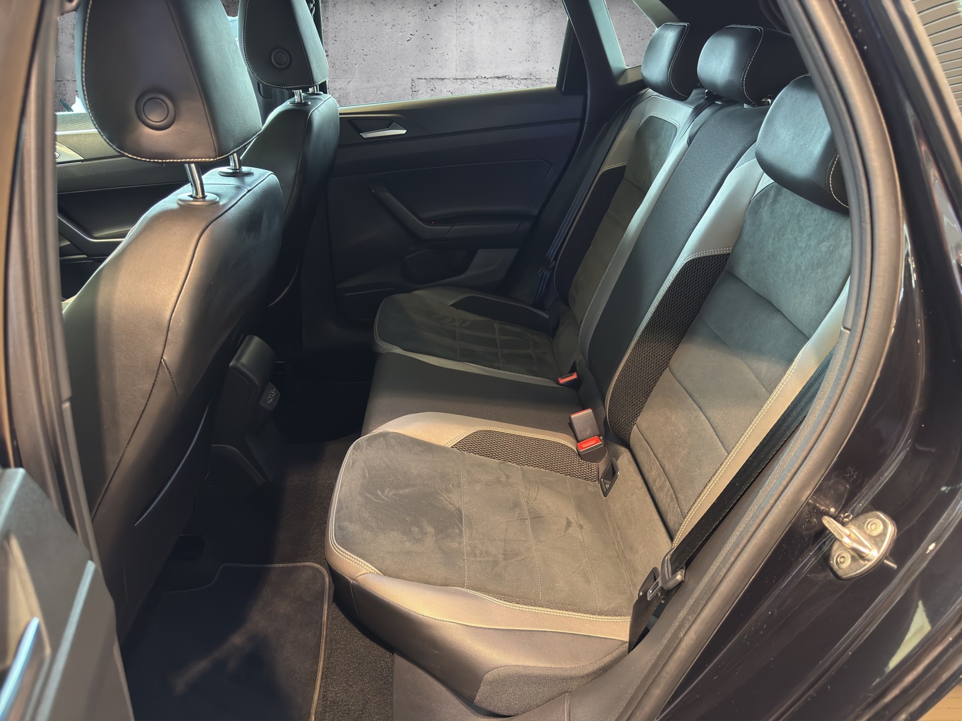 VW Polo 2.0 TSI GTI DSG - 12