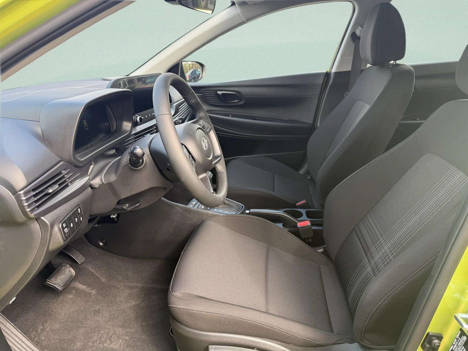 HYUNDAI i20 1.0 T-GDi Origo DCT - 10