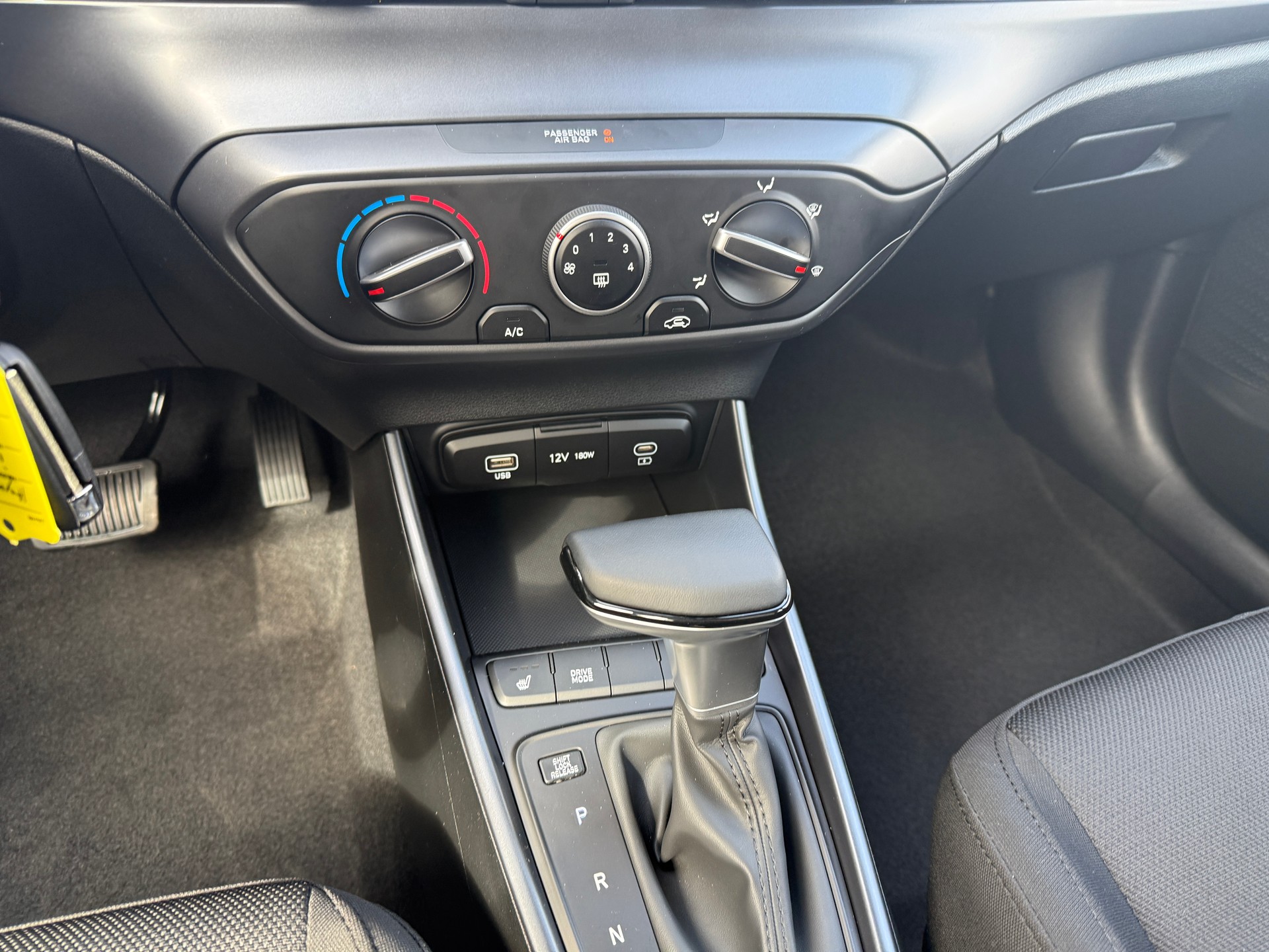 HYUNDAI i20 1.0 T-GDi Origo DCT - 14