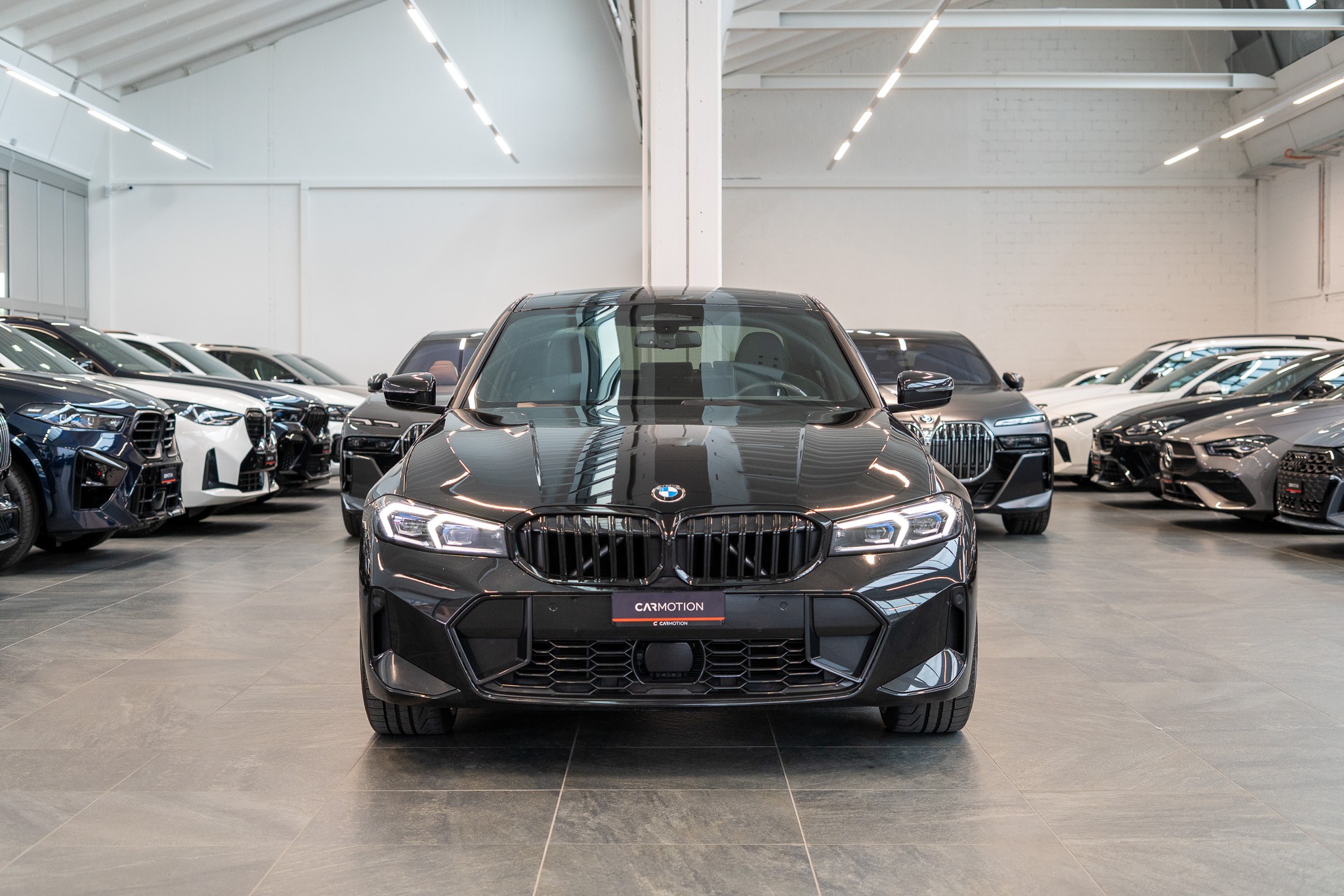 330i xDrive M Sport SAG / LCI / 360°Kamera / HeadUp / Glasdach
