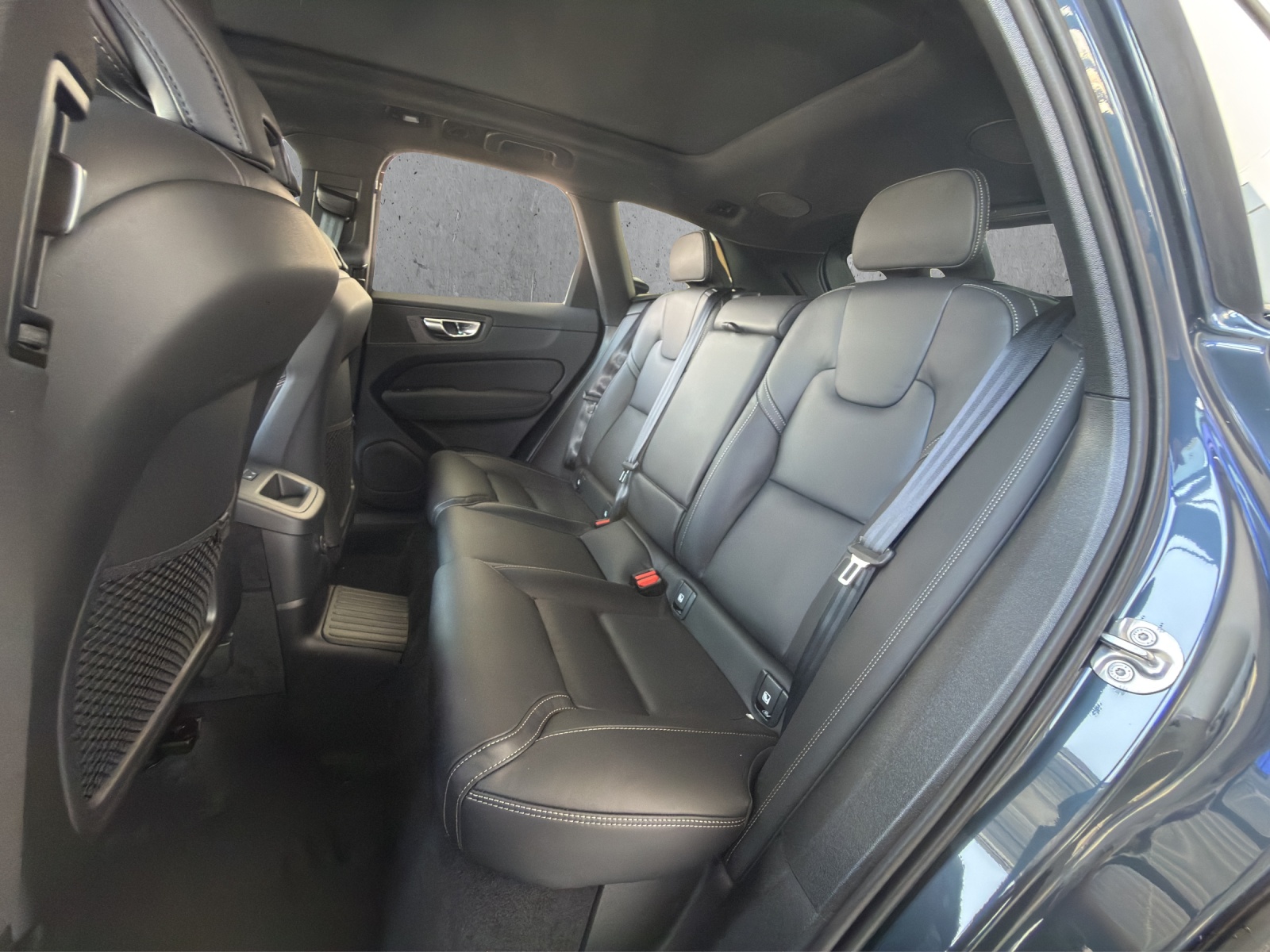 VOLVO XC60 T6 eAWD PluginHybrid Black Edition Geartronic - 14