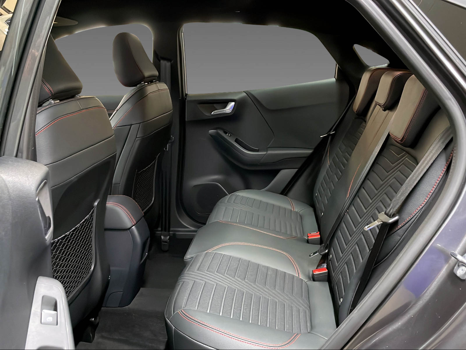 FORD Puma 1.0 EcoB Hybrid 155 ST-Line X - 11