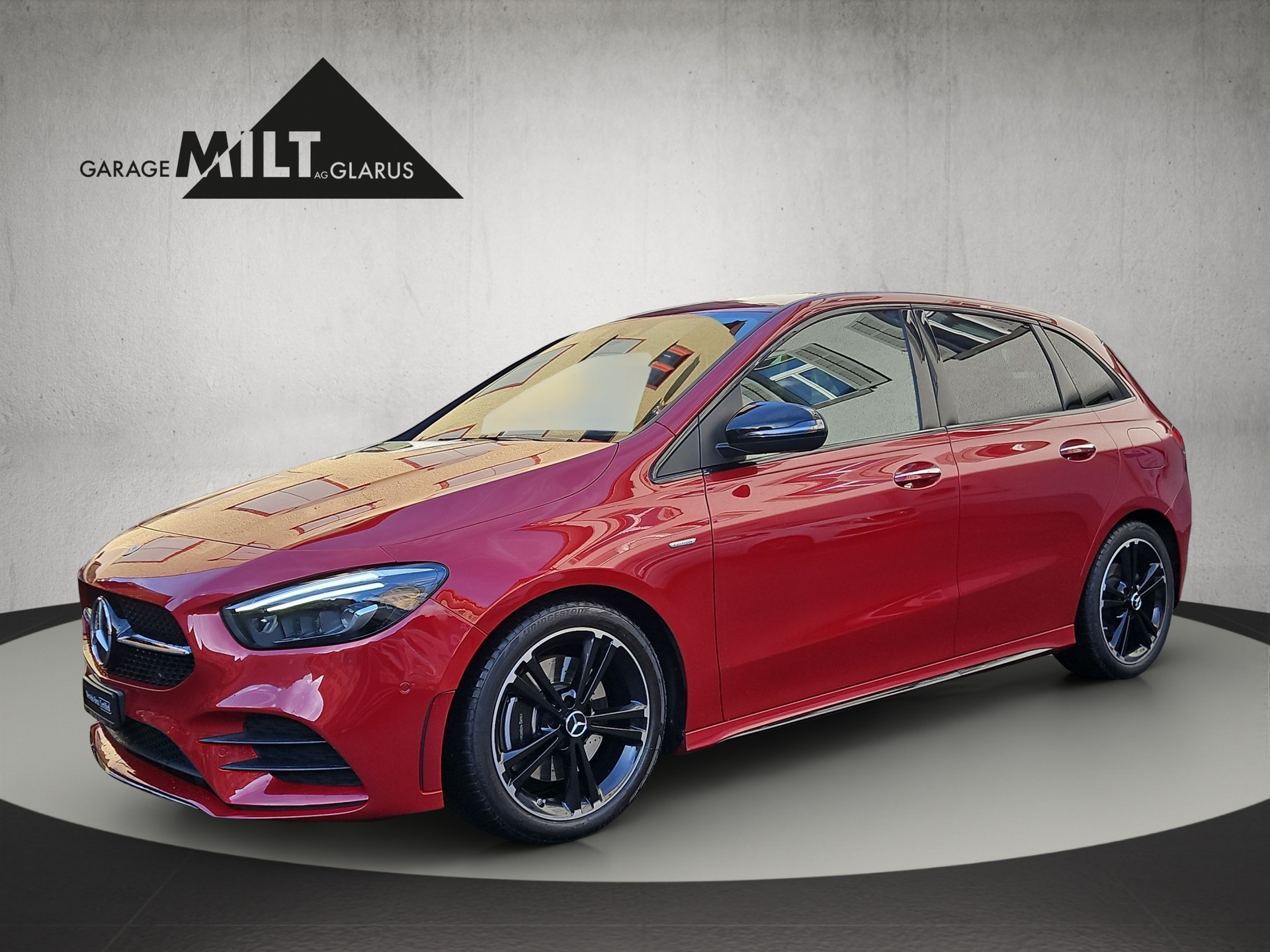 MERCEDES-BENZ B 220 d Swiss Star AMG Line 4matic