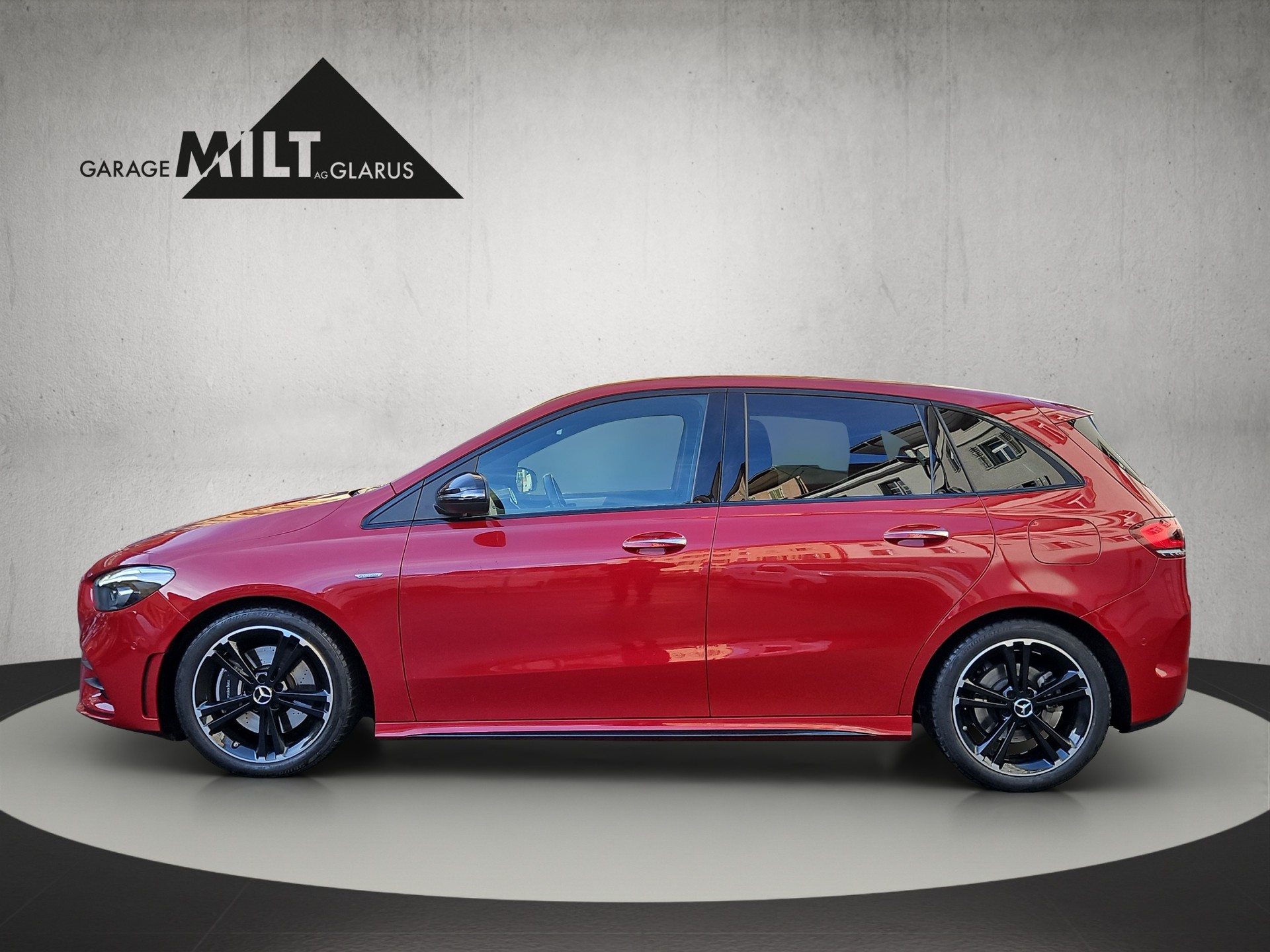 MERCEDES-BENZ B 220 d Swiss Star AMG Line 4matic - 4