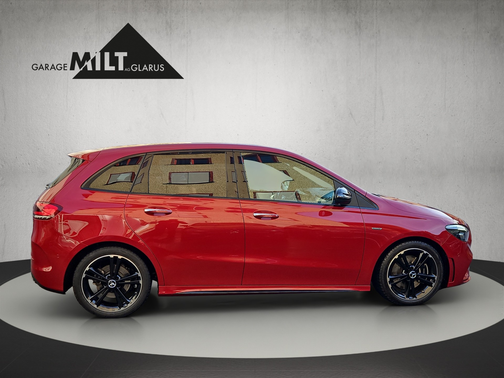 MERCEDES-BENZ B 220 d Swiss Star AMG Line 4matic - 5