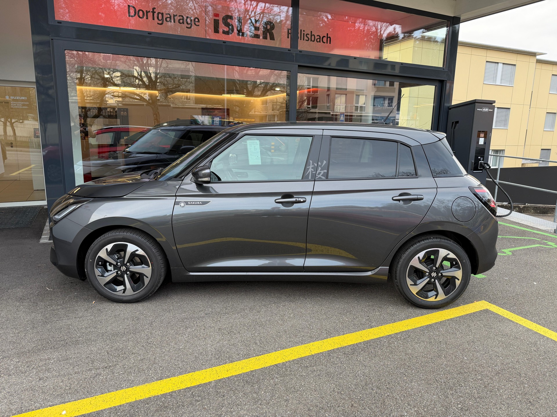 SUZUKI Swift 1.2 Sakura Top Hybrid - 5