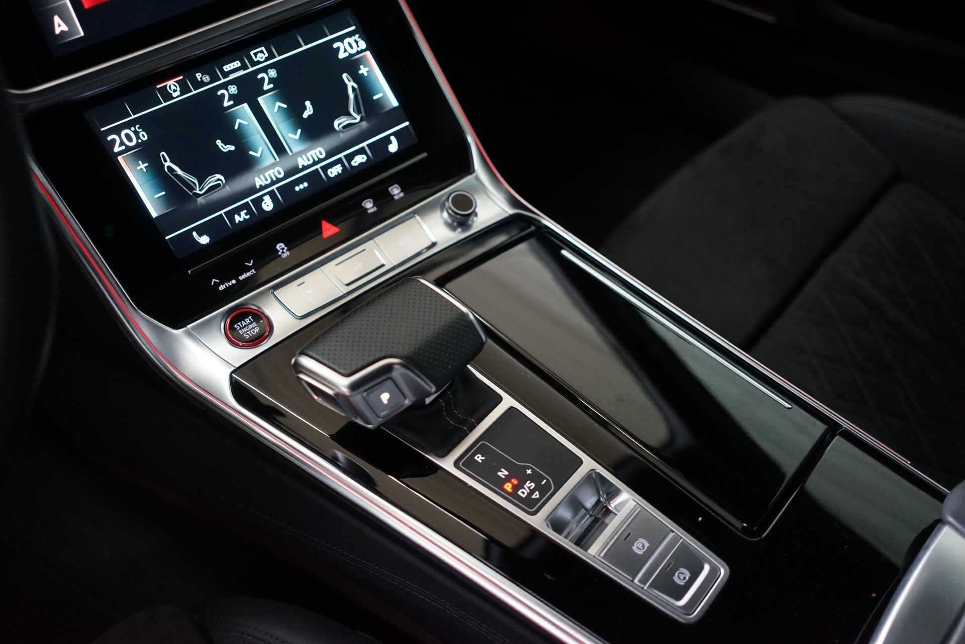 AUDI RS6 Avant 4.0 TFSI V8 quattro - 20