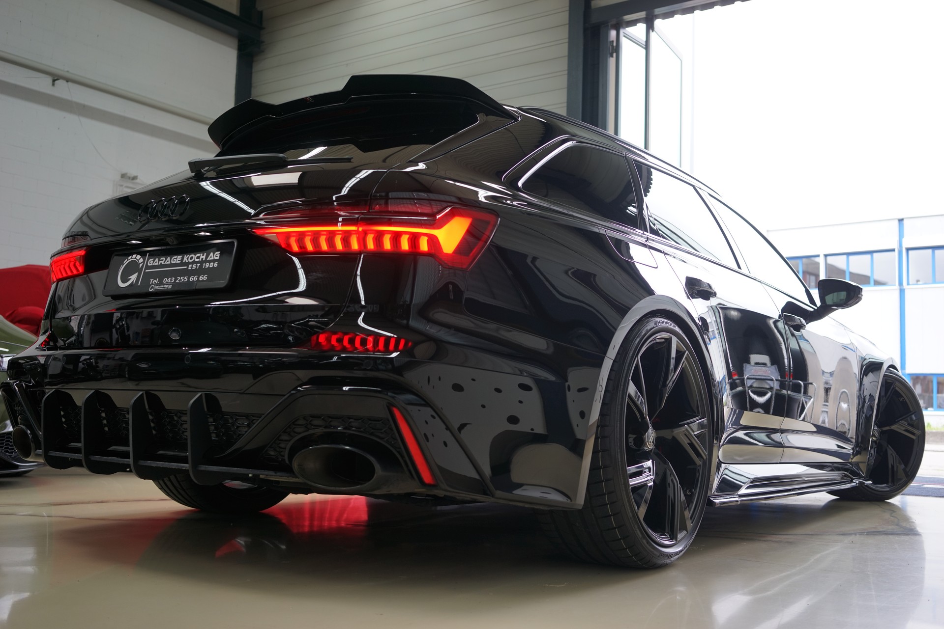AUDI RS6 Avant 4.0 TFSI V8 quattro - 10