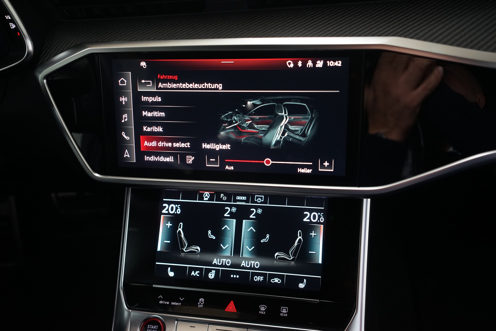 AUDI RS6 Avant 4.0 TFSI V8 quattro - 30