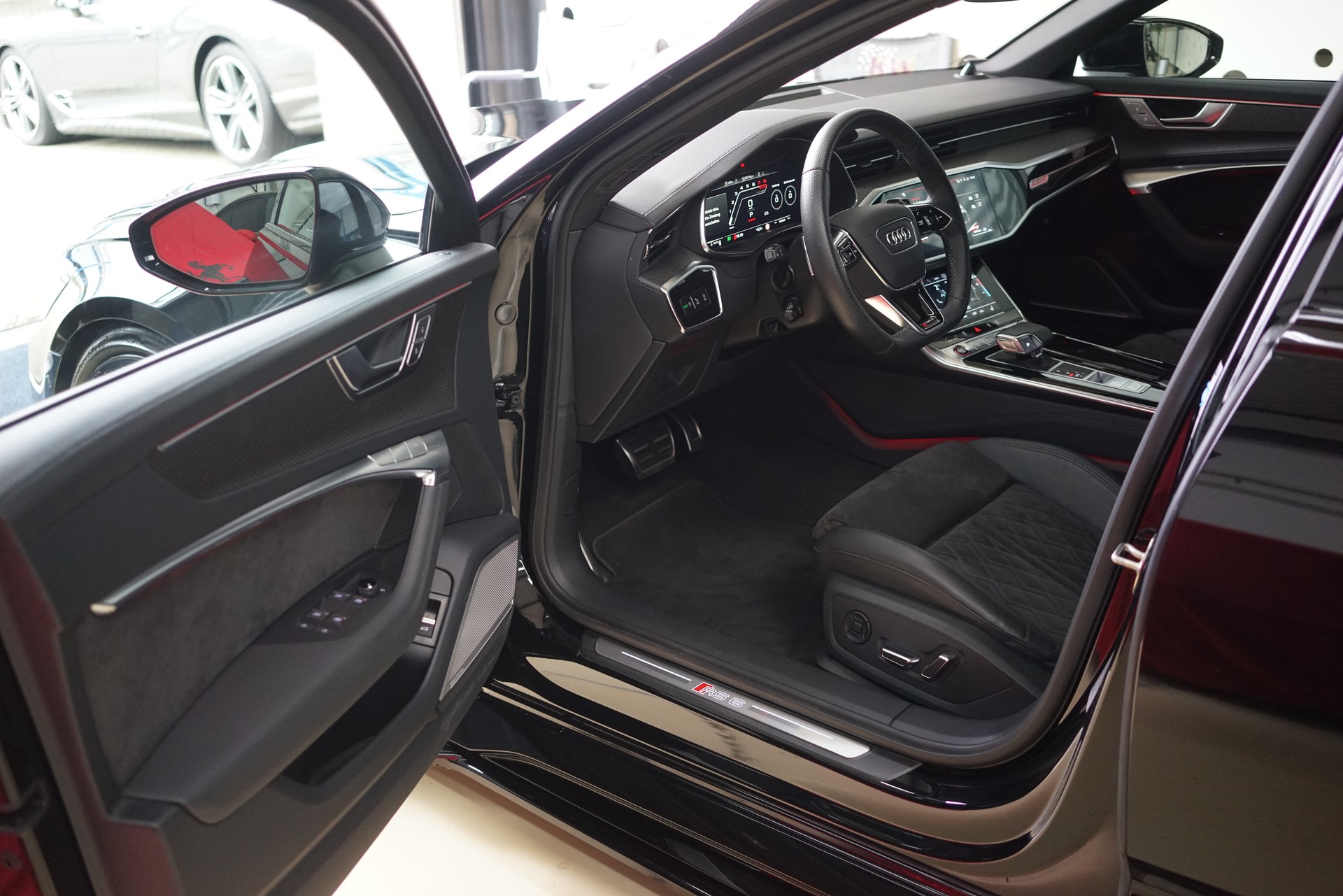 AUDI RS6 Avant 4.0 TFSI V8 quattro - 17