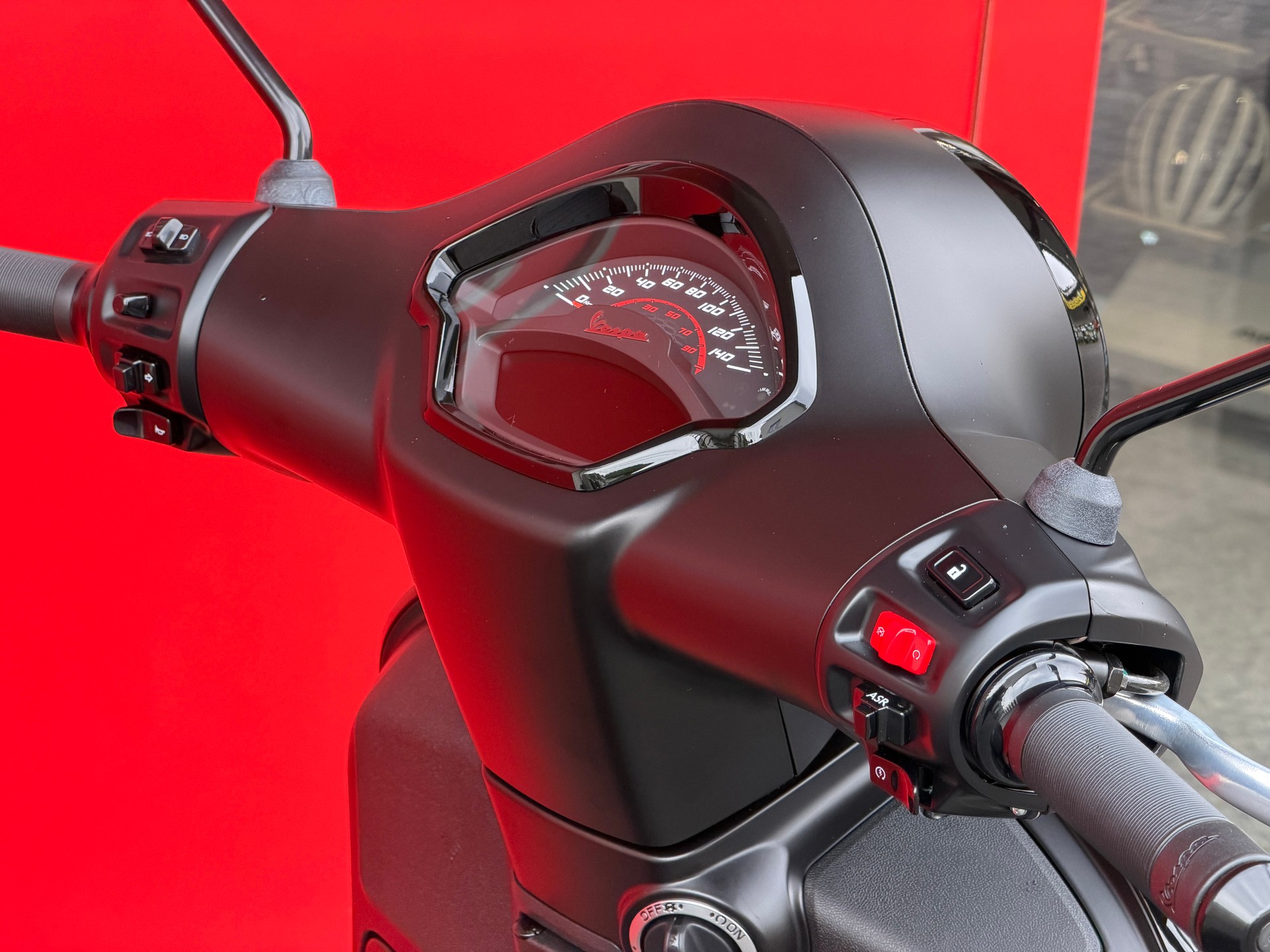 PIAGGIO Vespa GTS 310 ''NOTTE'' RST E5+ - 4