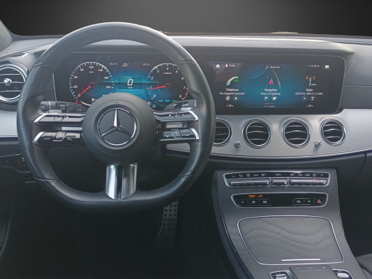 MERCEDES-BENZ E 200 T 4M AMG Line - 9