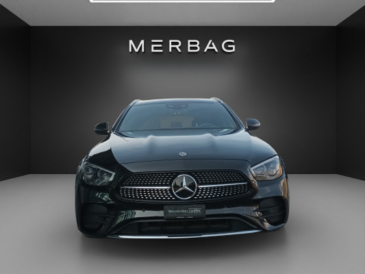 MERCEDES-BENZ E 200 T 4M AMG Line - 3