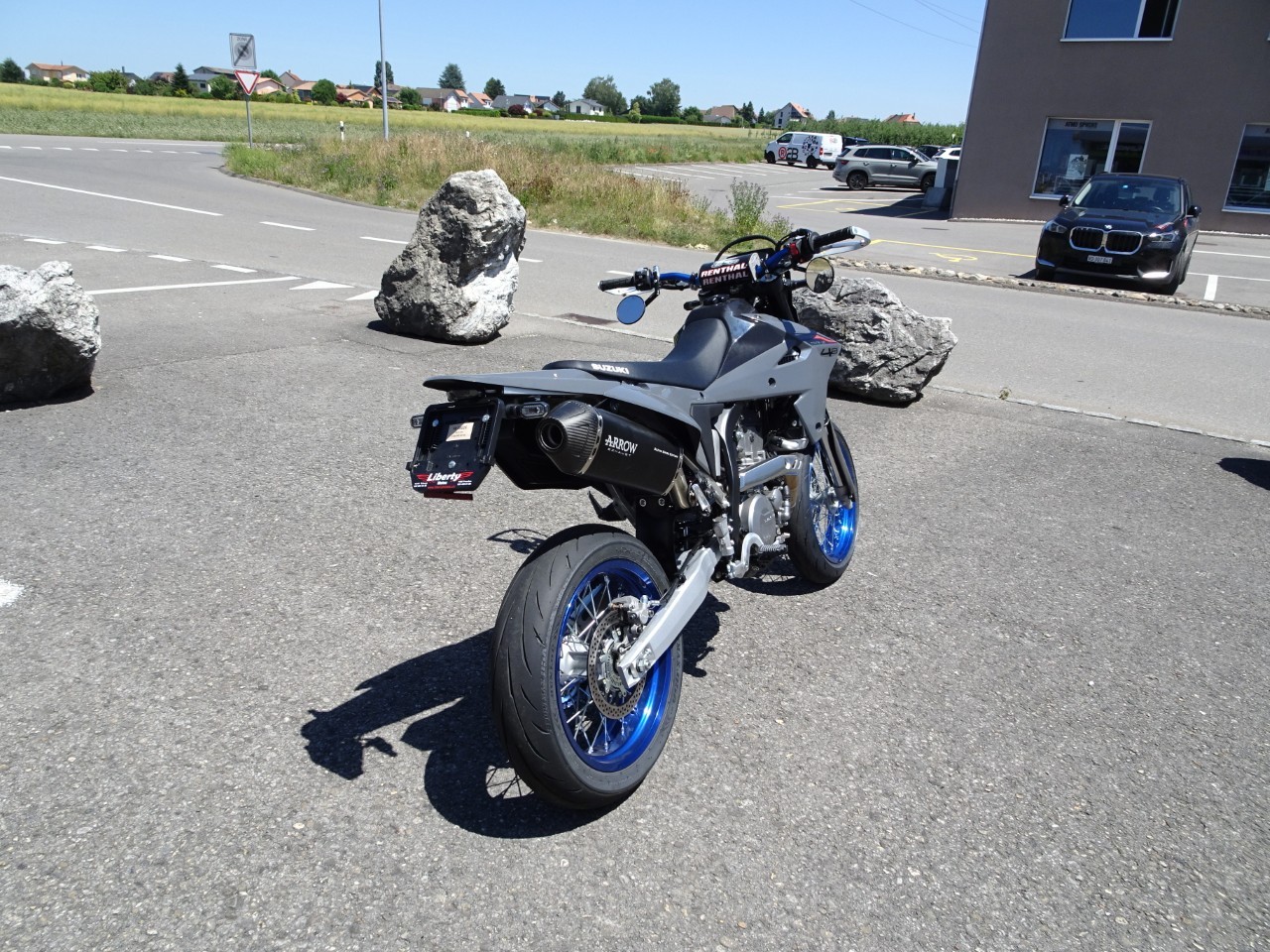 SUZUKI DR-Z 4 SM Fun - 5