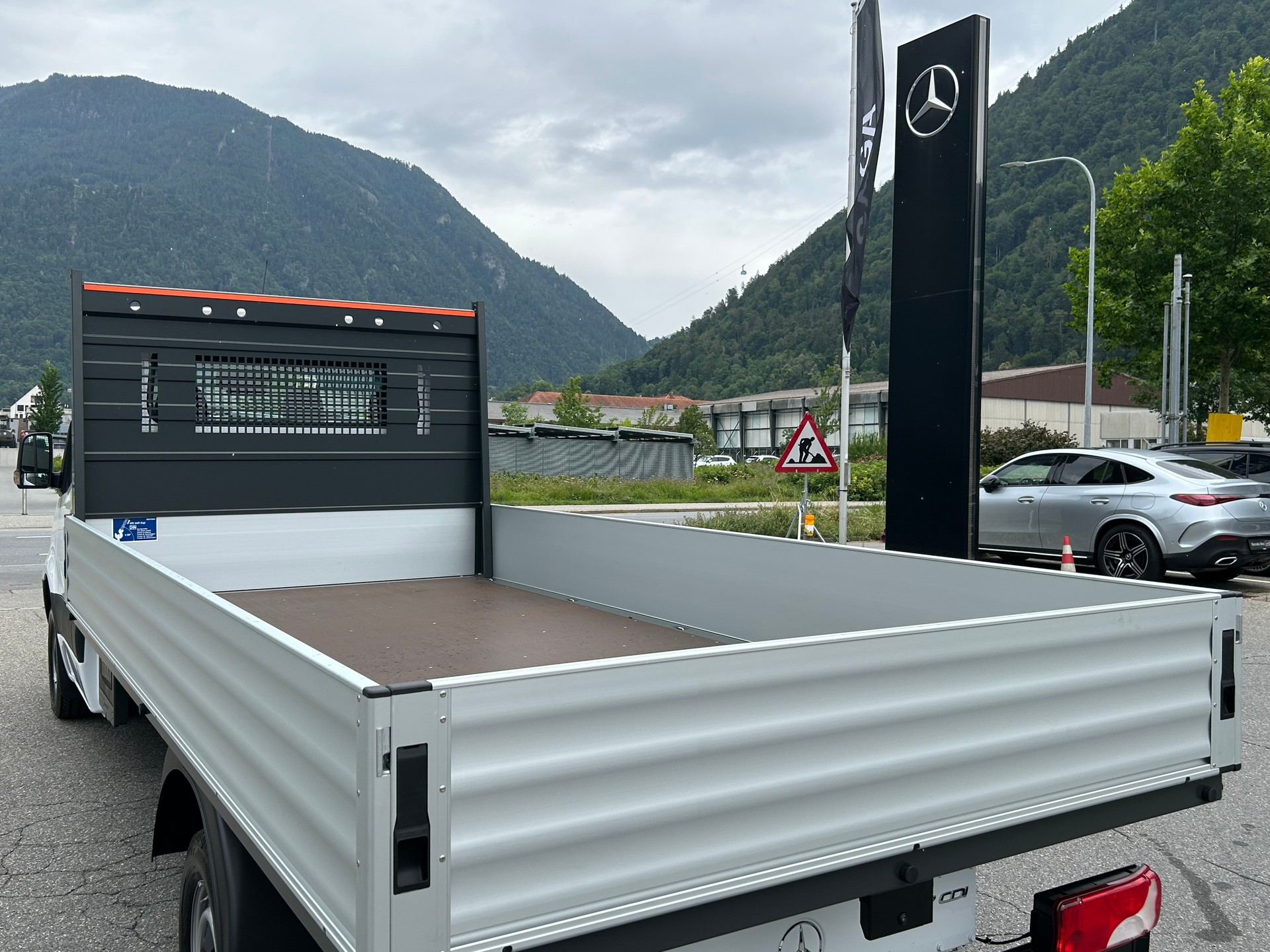 MERCEDES-BENZ Sprinter 317 CDI PRO CH LANG - 8