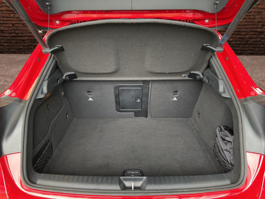 MERCEDES-BENZ GLA 200 Night Star - 7