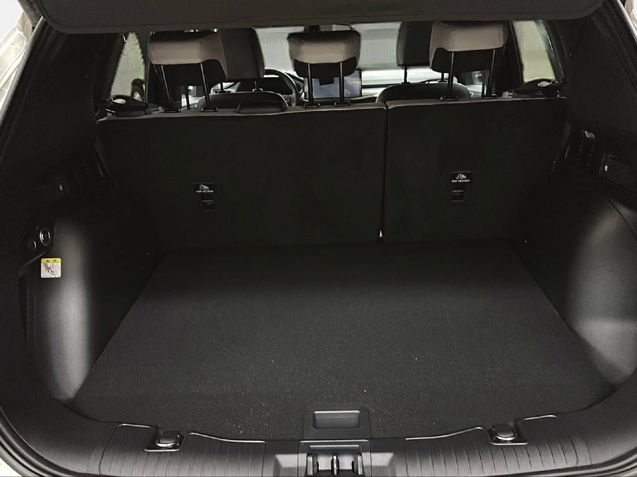 FORD Kuga 2.5 Plug-in Hybrid Sound Edition - 12