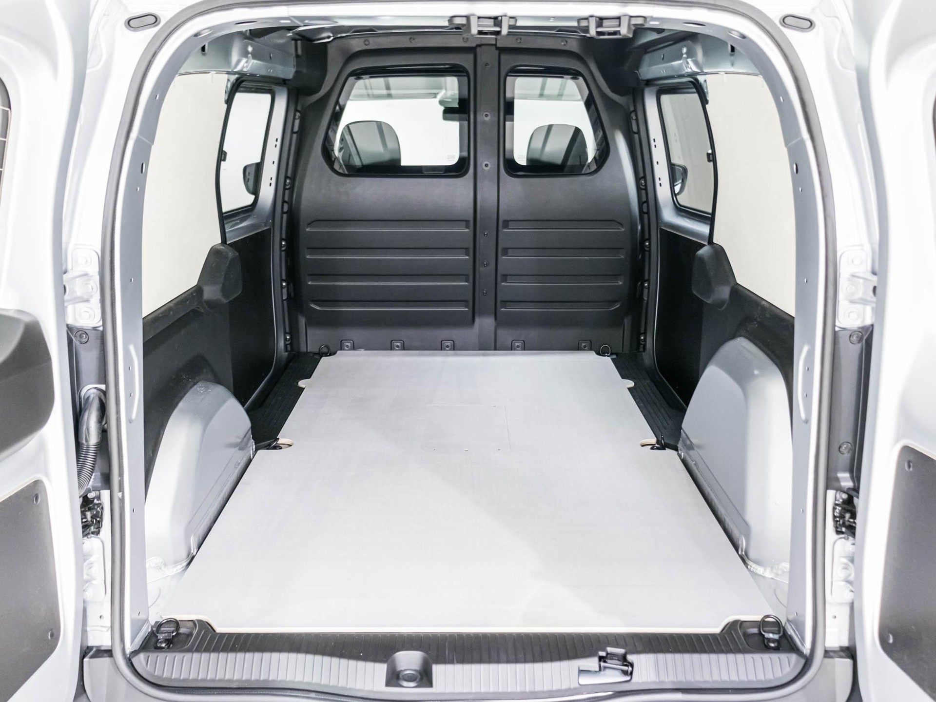 MERCEDES-BENZ eCitan Kasten BASE Lang - 14