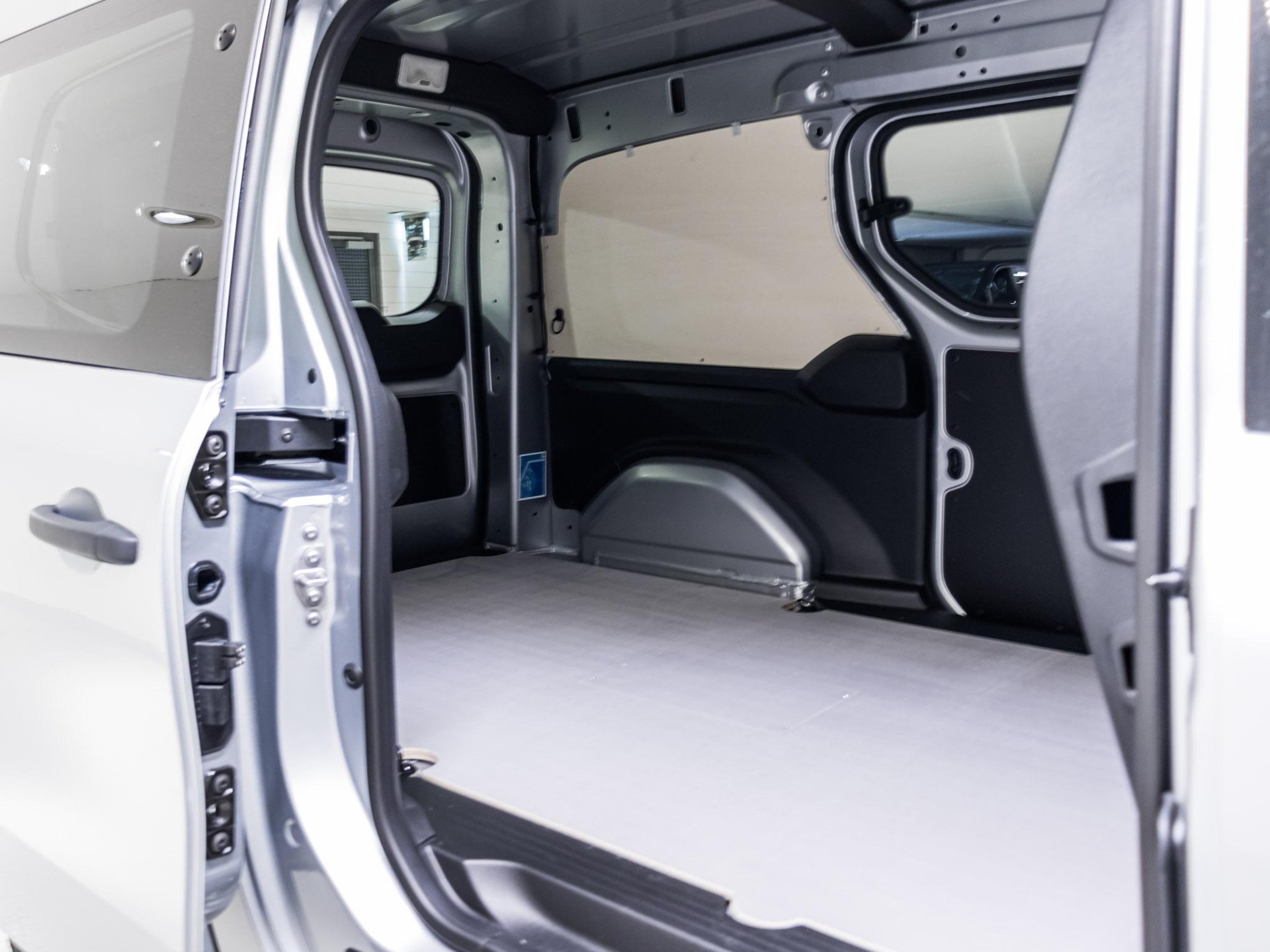 MERCEDES-BENZ eCitan Kasten BASE Lang - 13