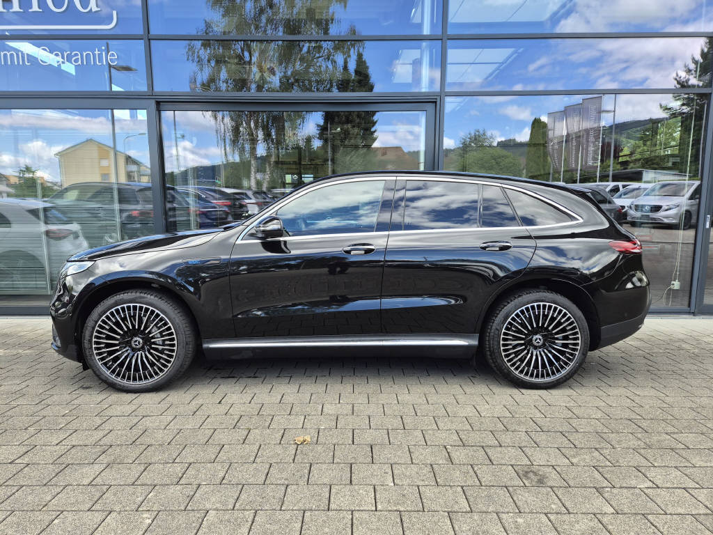 MERCEDES-BENZ EQC 400 4Matic AMG Line - 2