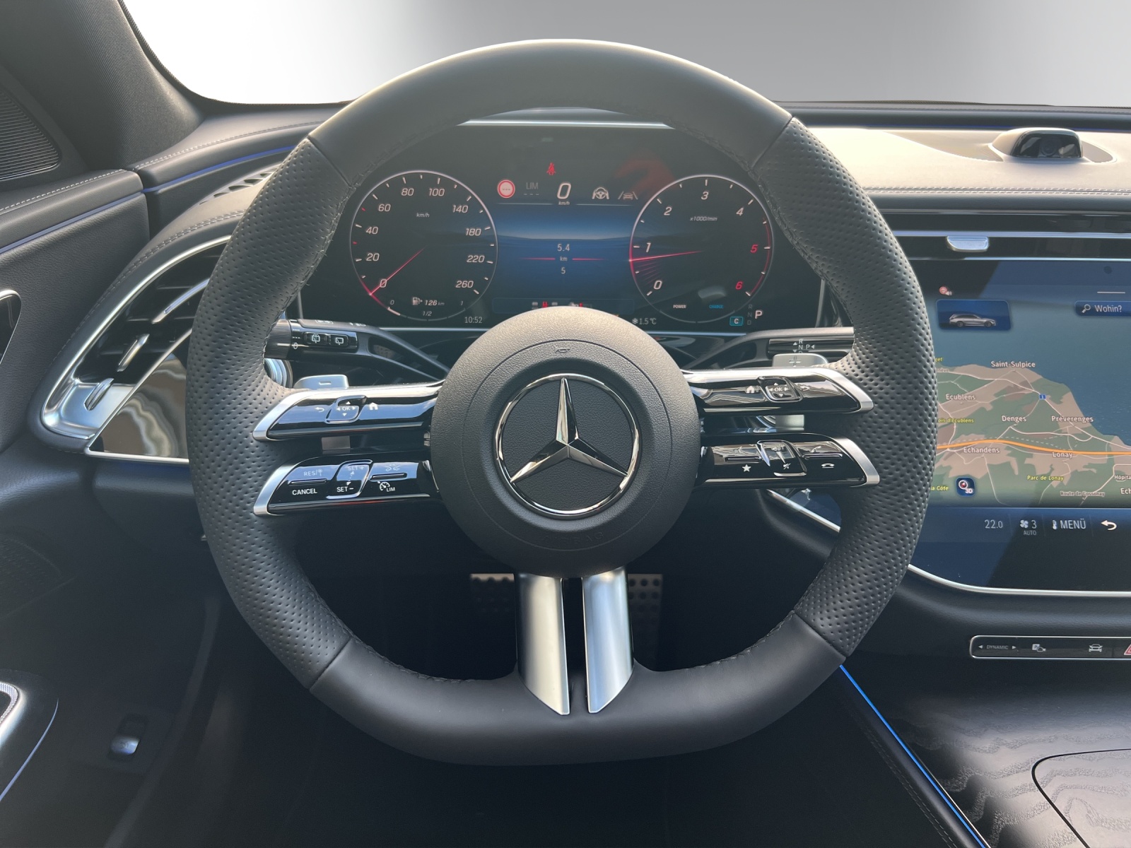 MERCEDES-BENZ E 220 d T 4Matic 9G-Tronic - 14