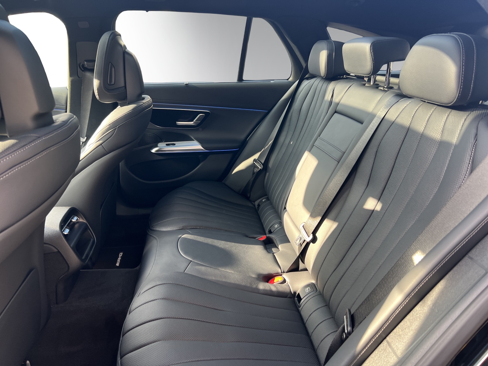 MERCEDES-BENZ E 220 d T 4Matic 9G-Tronic - 11