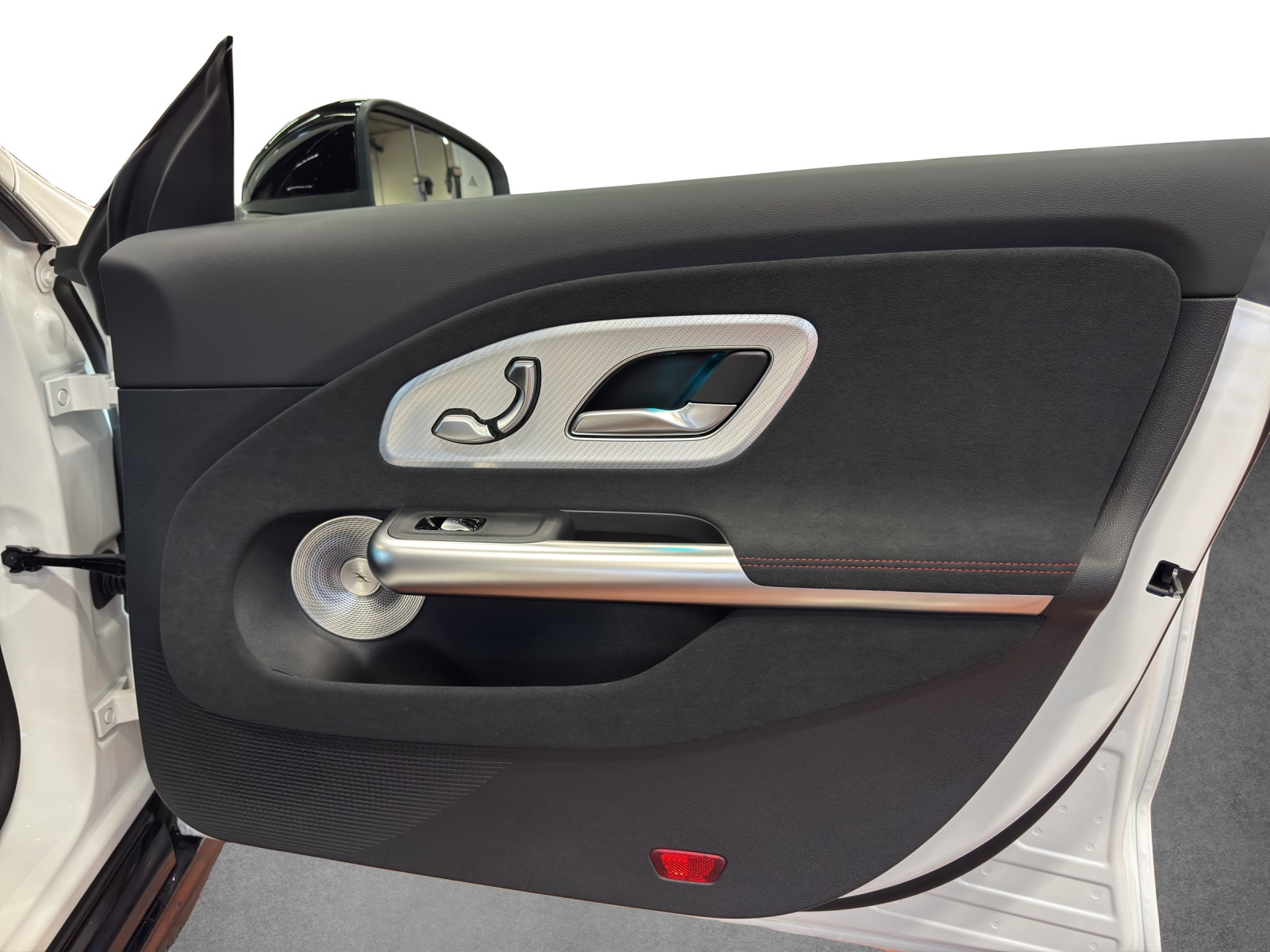 MERCEDES-BENZ CLA SB 350 4M 85 kWh EQ - 16